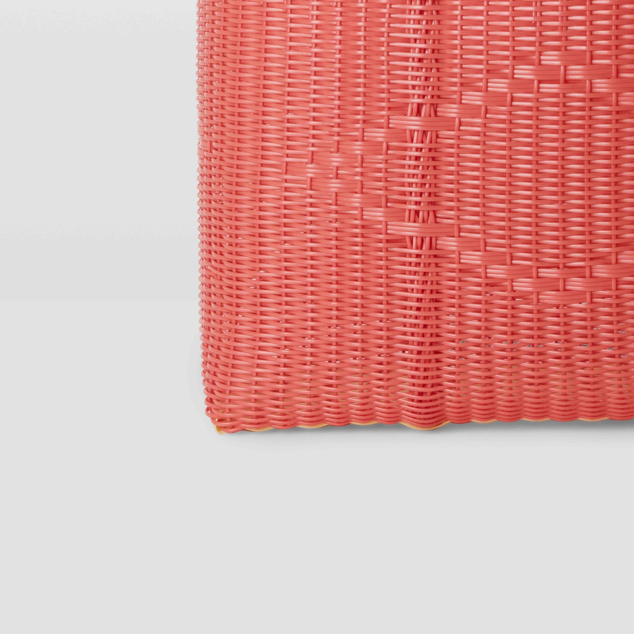 Basic Basket Large Geranium