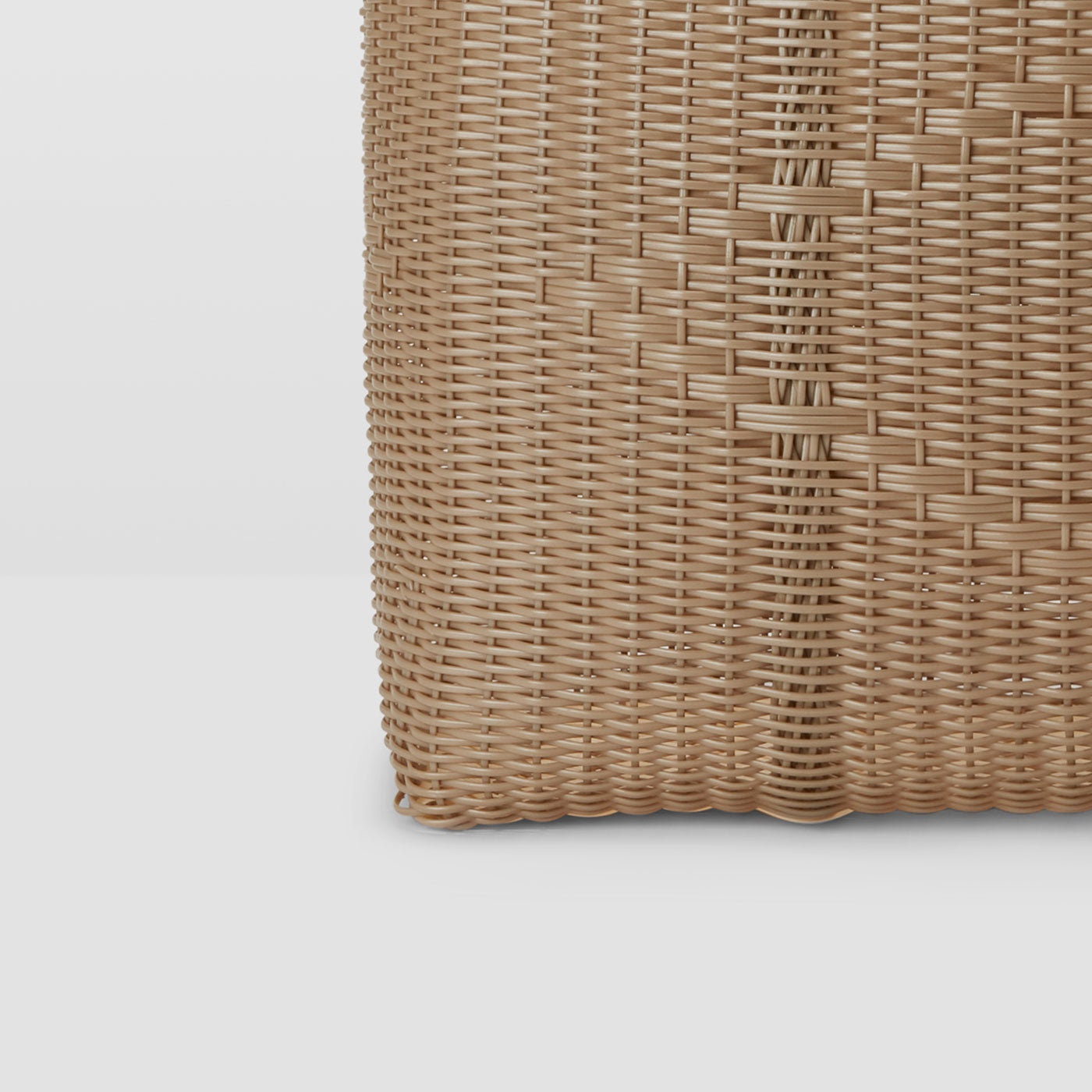 Basic Basket Large Sand