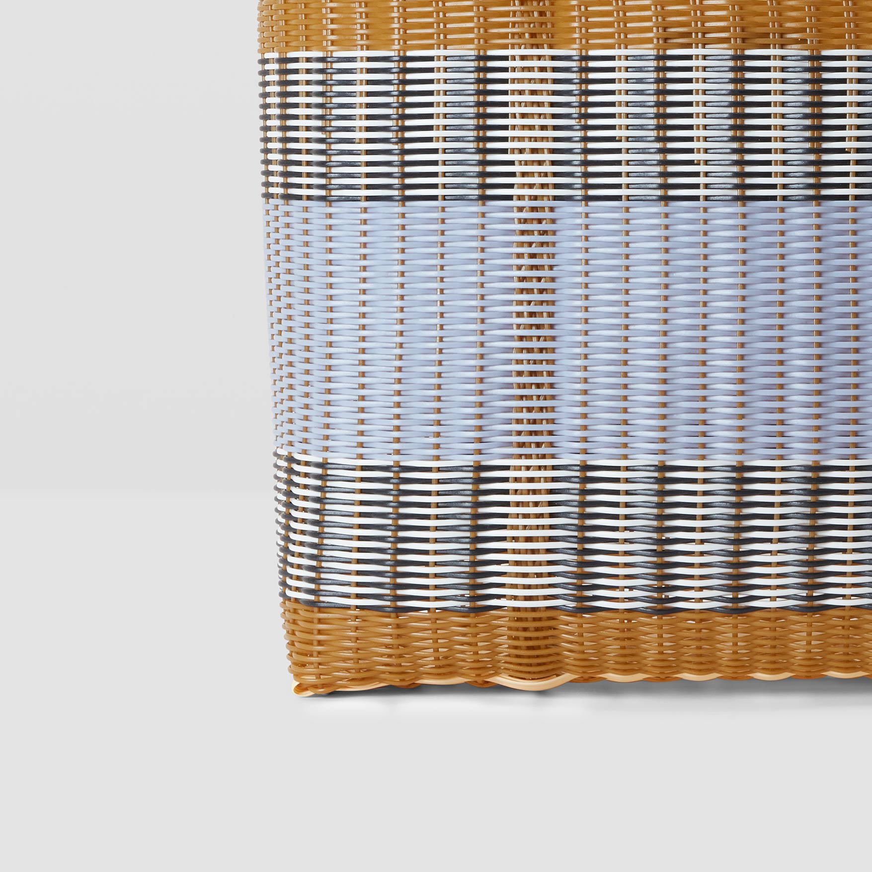 Bicolor Basket Medium Tobacco + Blue Lilac