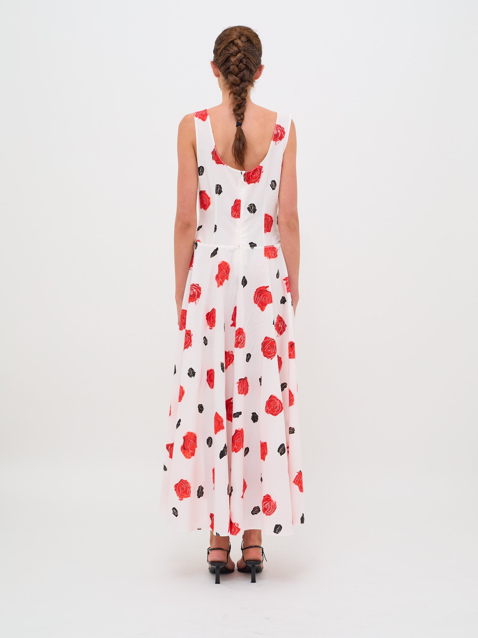 Dress Roses