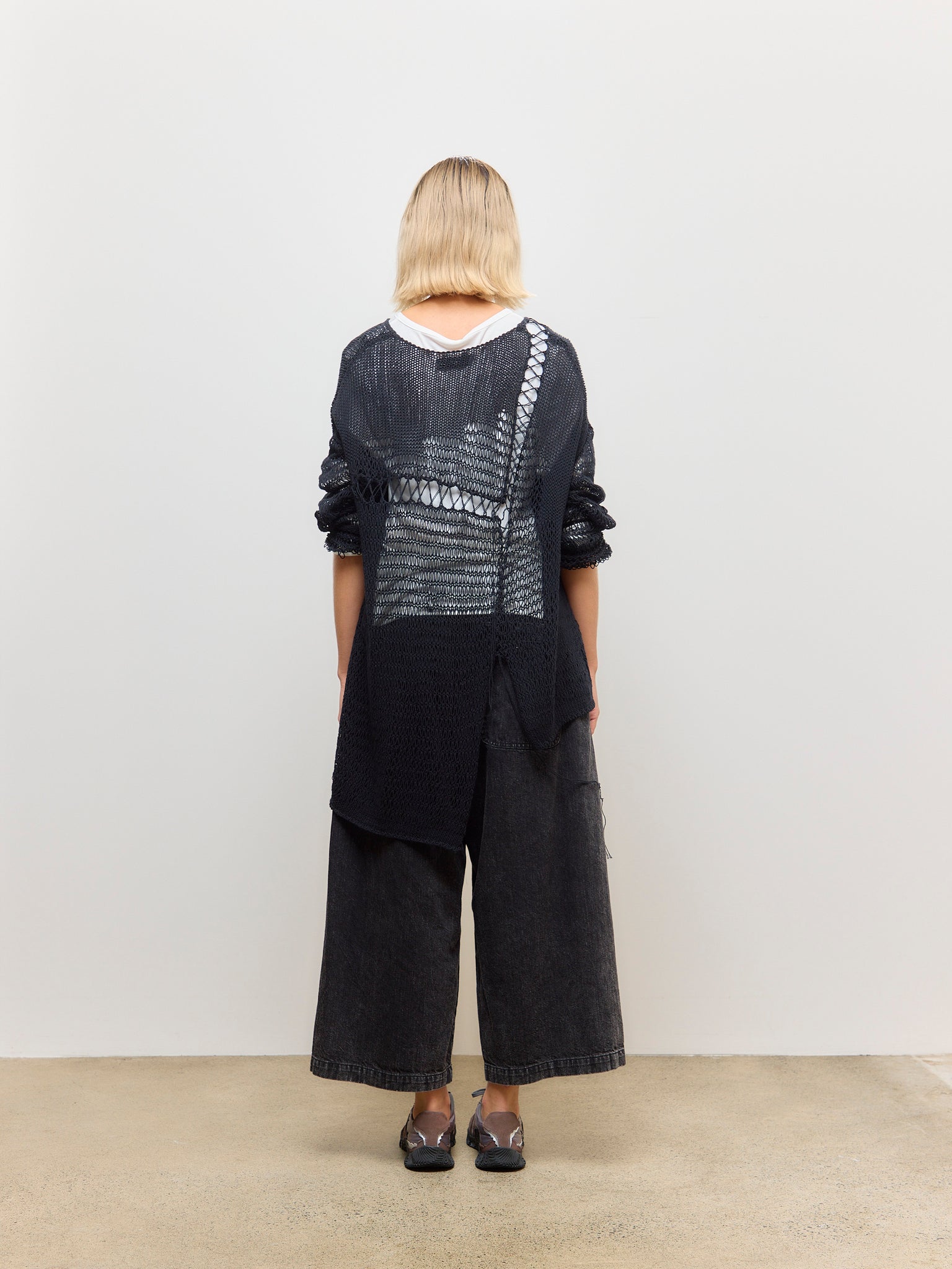 Asymmertric Long Sleeve Pullover Black
