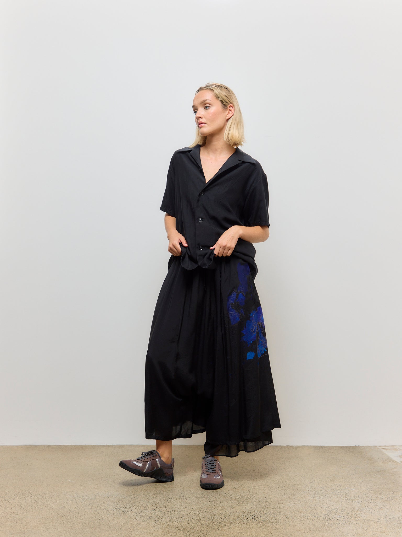 O-Left Gathered Pants Black