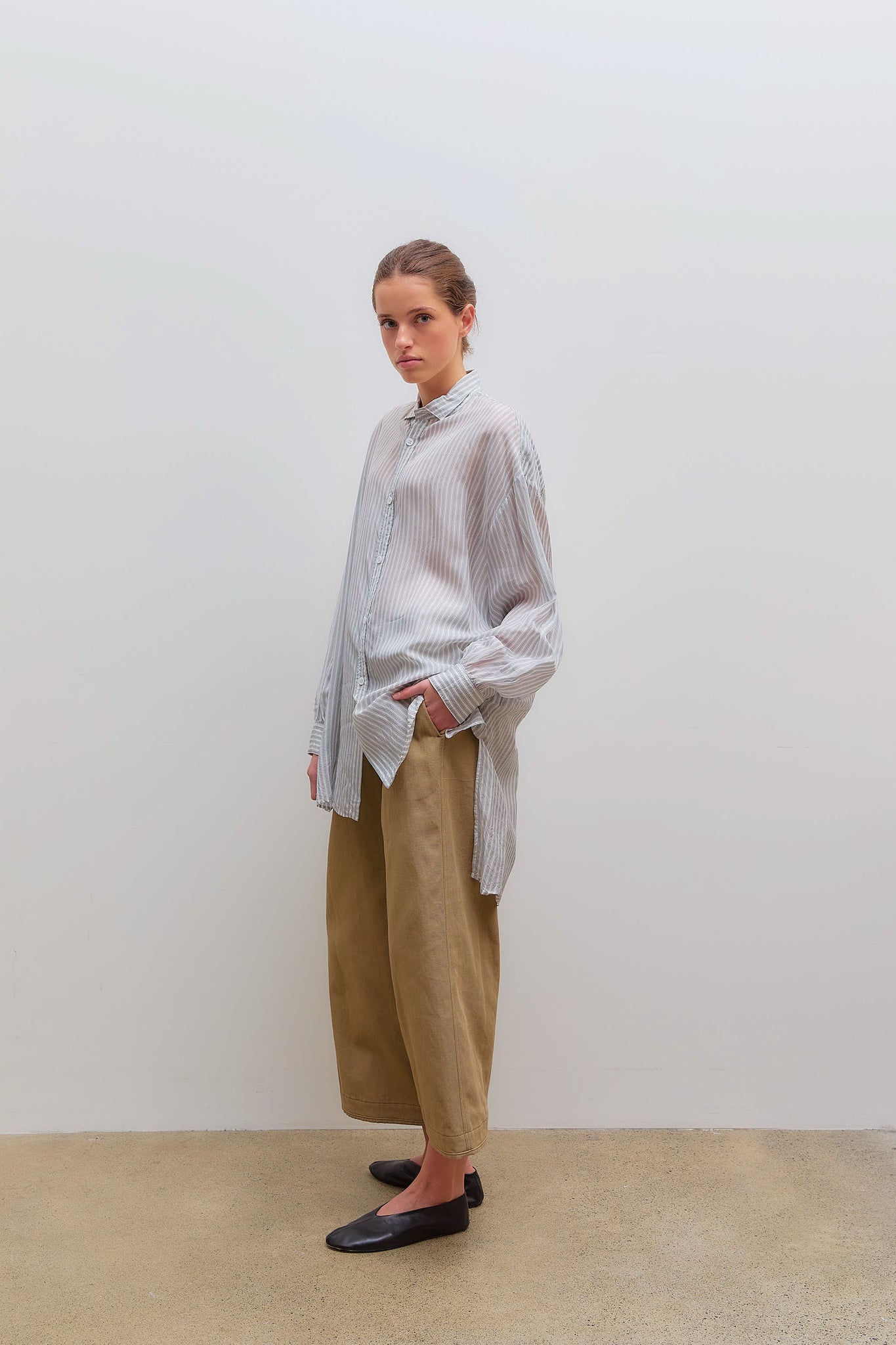 O Collar Blouse Stripe Blue Grey