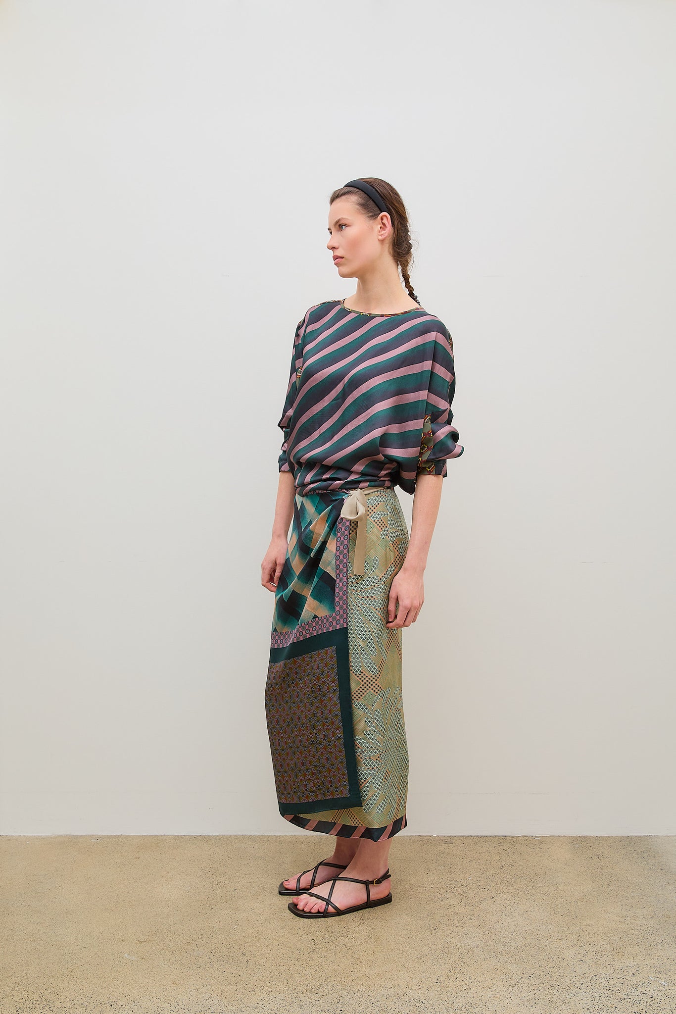 Scarfy Long Skirt Desa