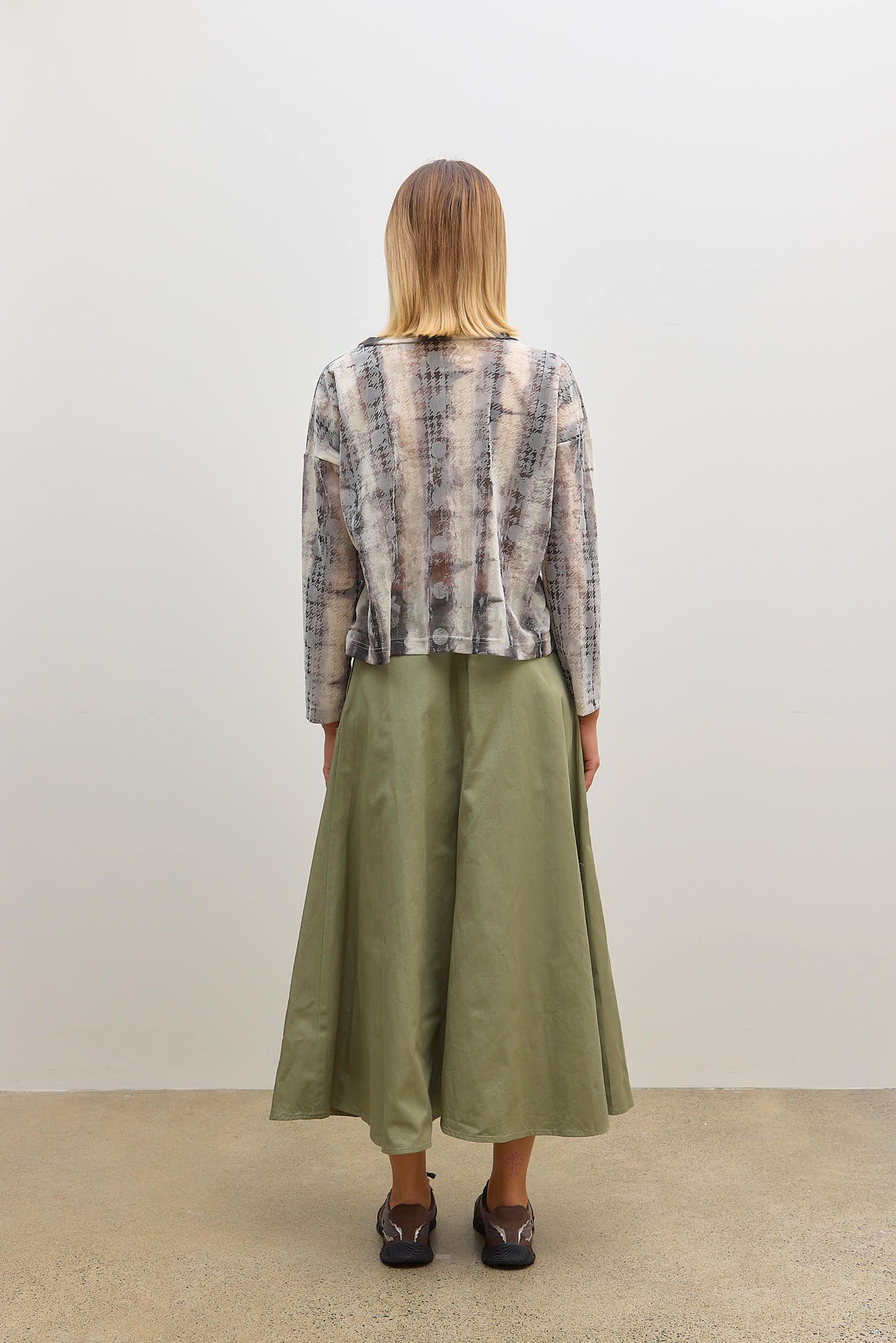 Front Panel Pocket Skirt Khaki