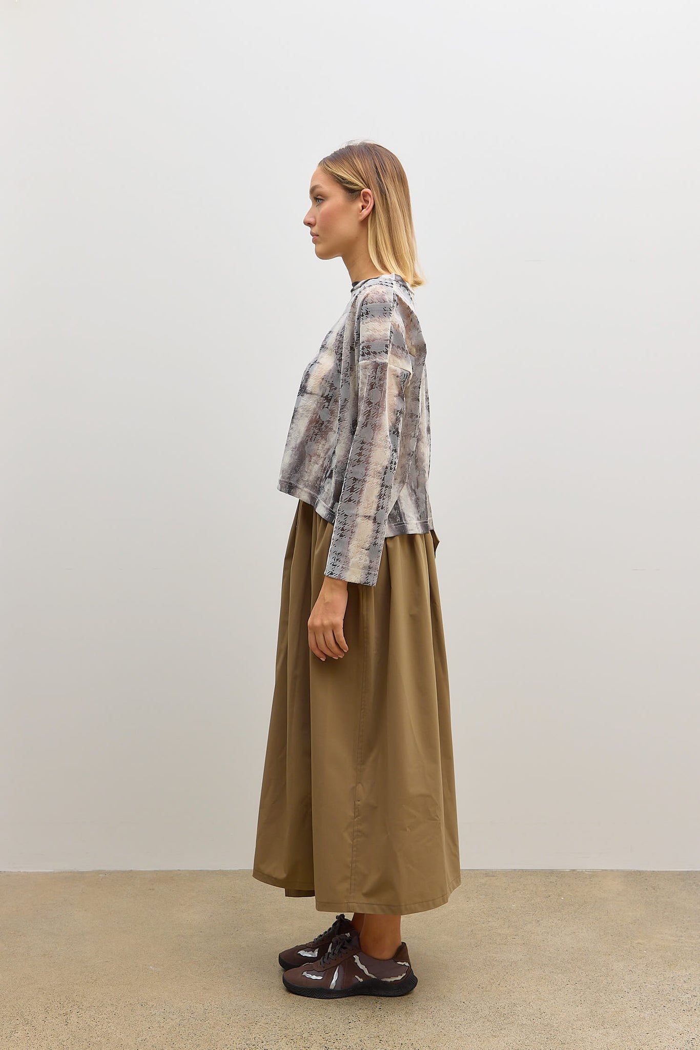 Cropped Round Neck Devore Top Ivory