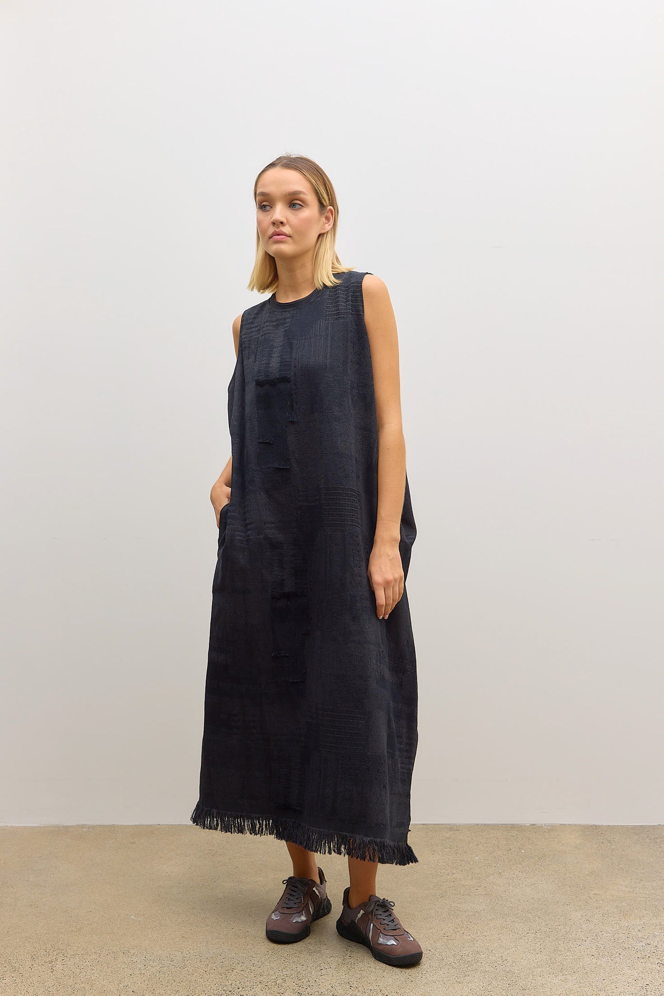 O Asymmetry Sleeveless Dress Grey