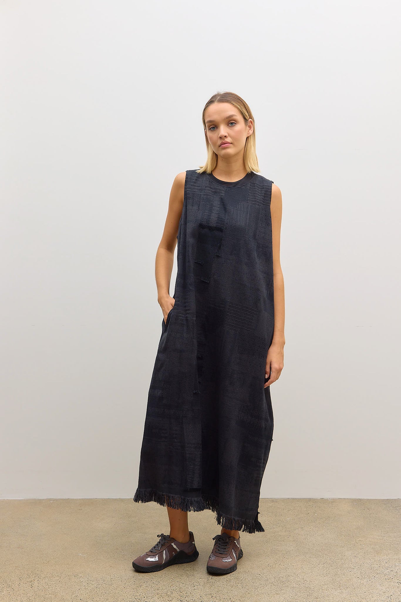 O Asymmetry Sleeveless Dress Grey