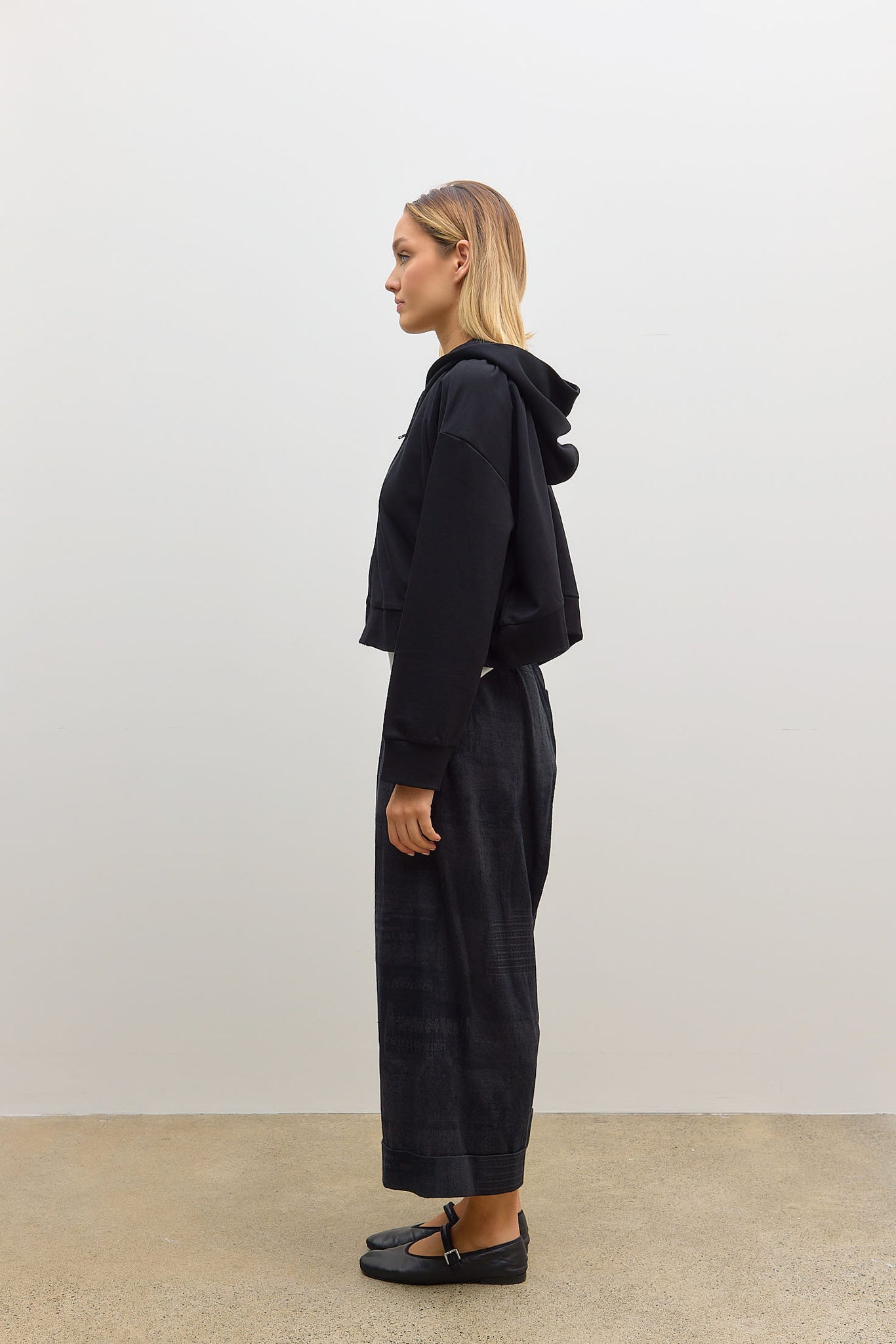 Cropped Hoodie Black