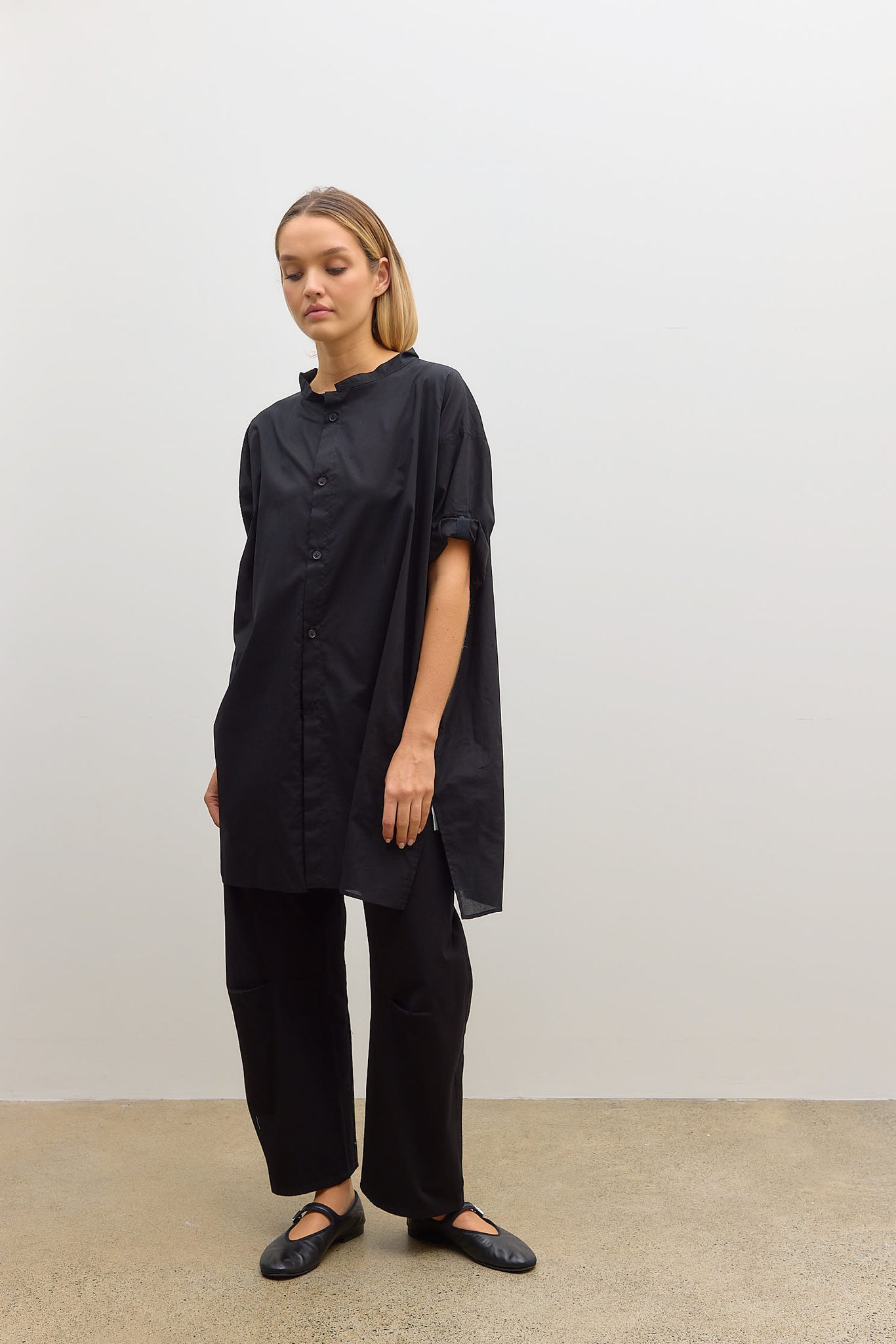 U Rolled Up Half Sleeve Blouse Black