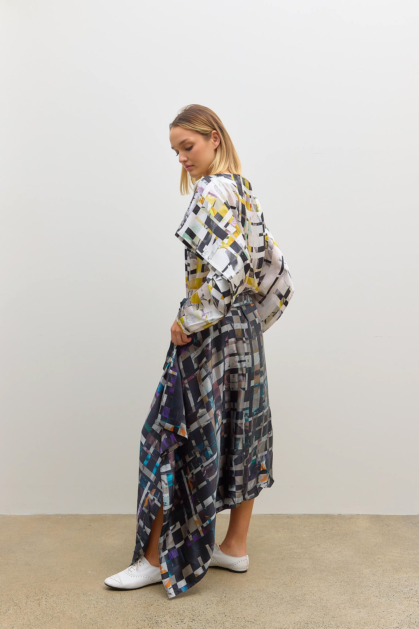 Book Sleeve Drape Dress Multi