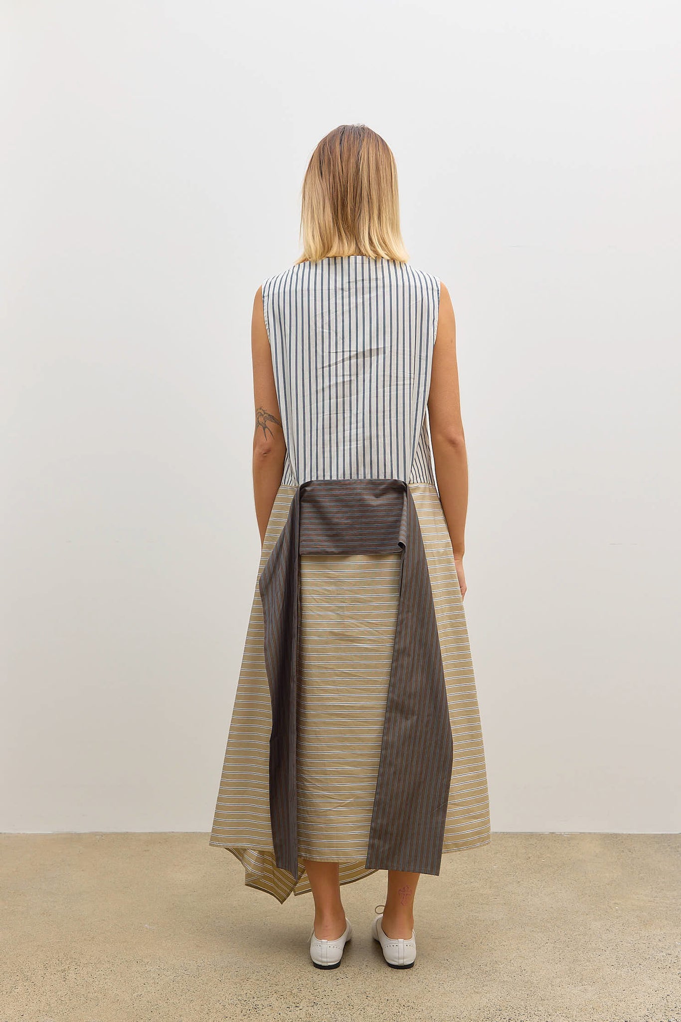 Sleeveless Drape Dress Stripe