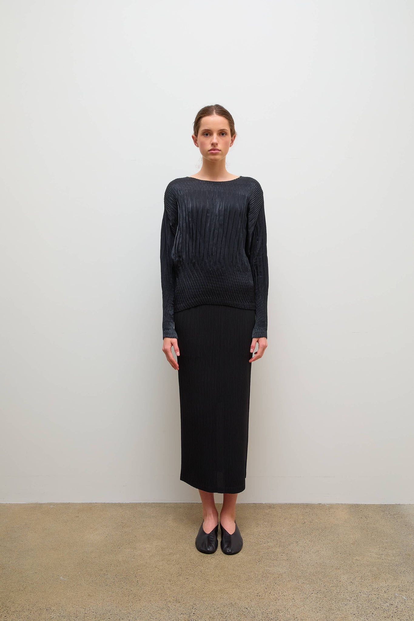 Suede Puff Long Sleeve Top Black