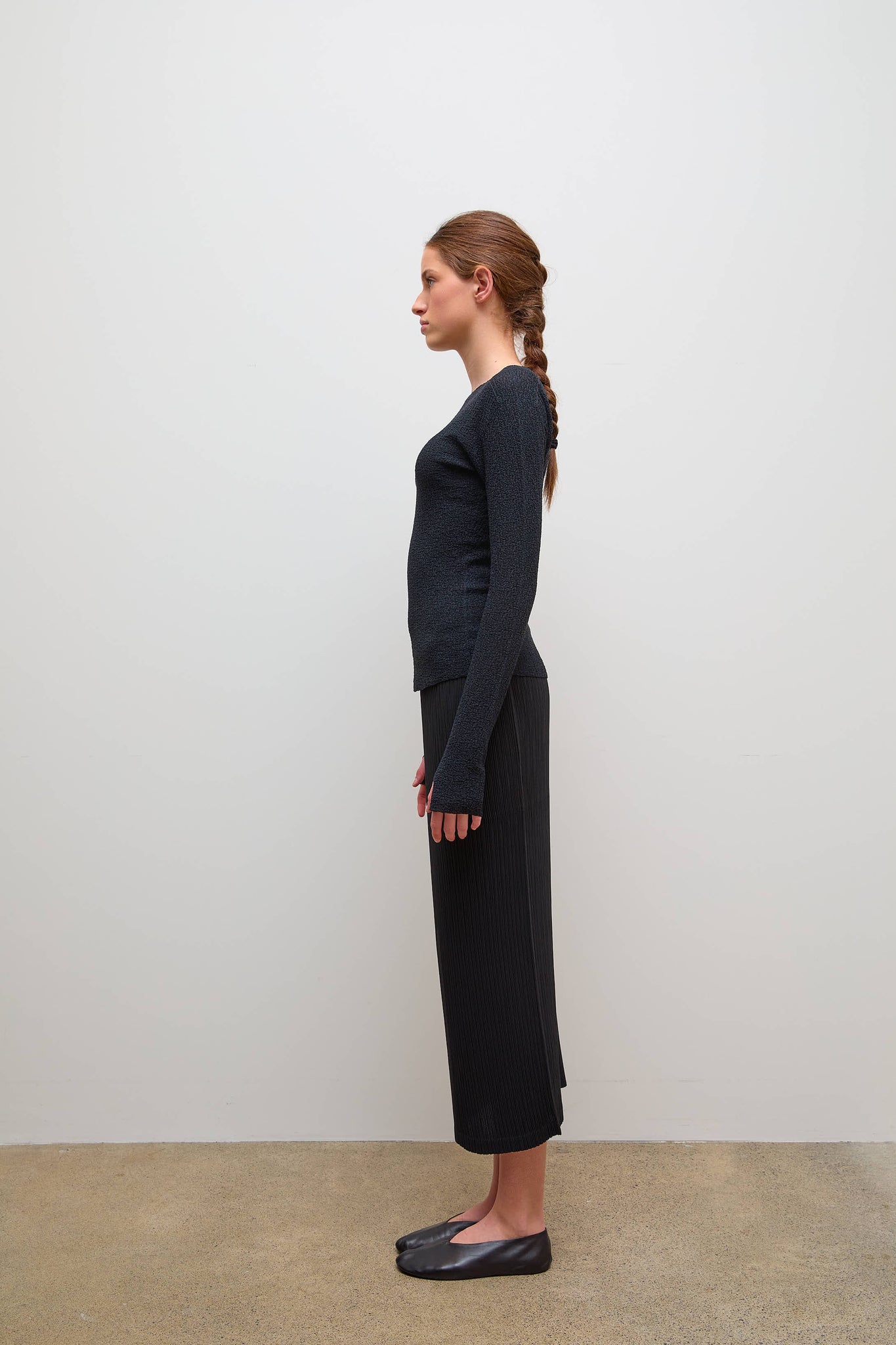 Body Knit Long Sleeve Pullover Black
