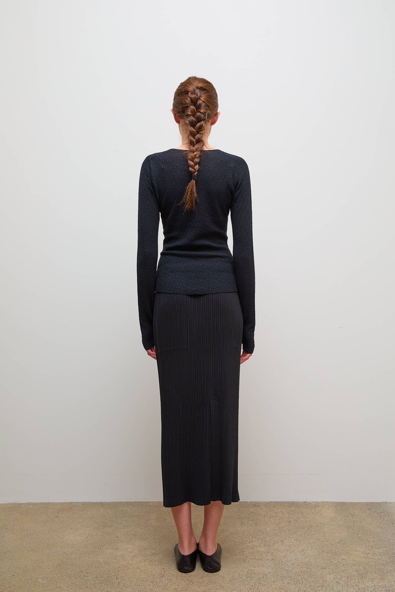 Body Knit Long Sleeve Pullover Black