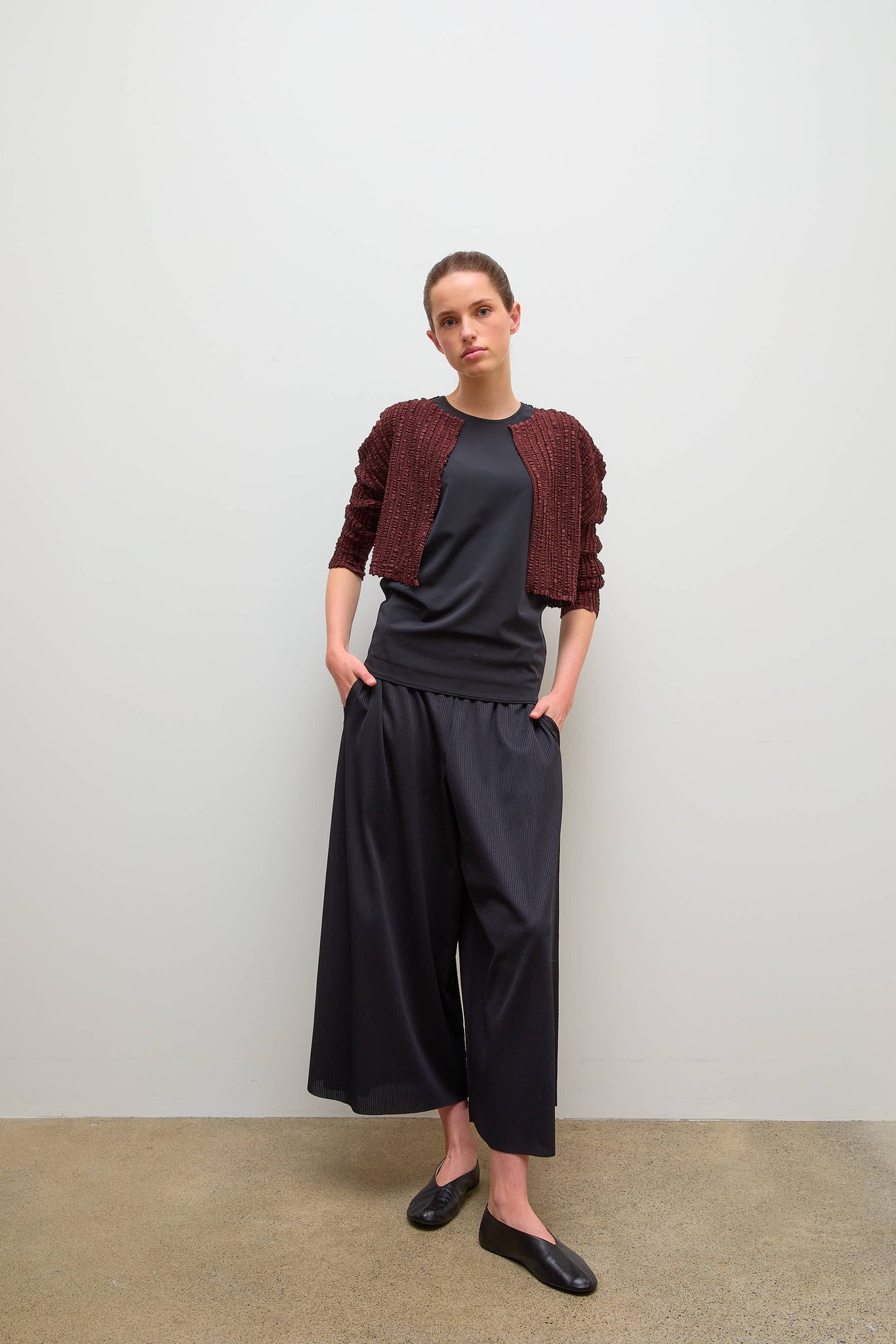 Cropped Cardigan Brown
