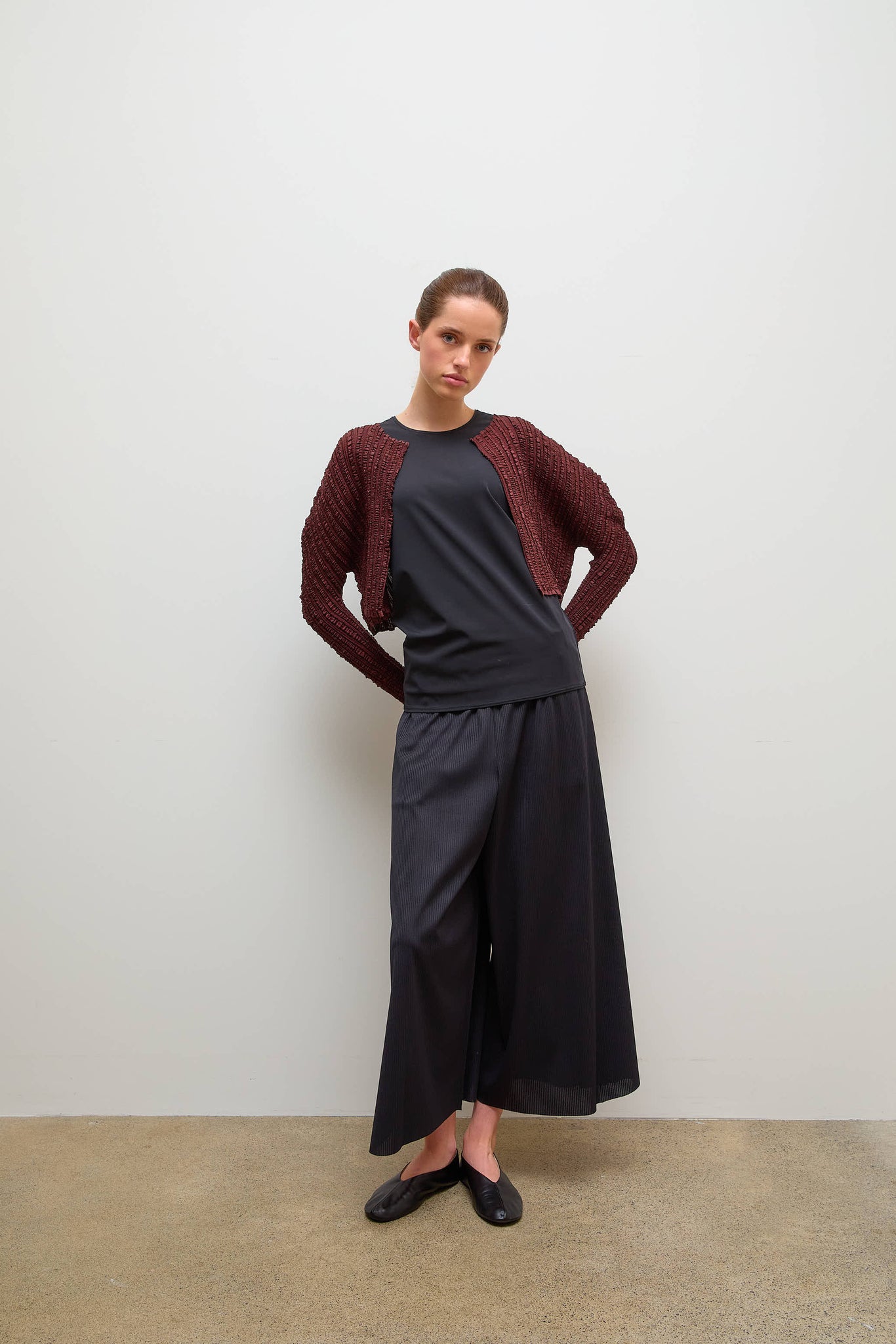 Cropped Cardigan Brown