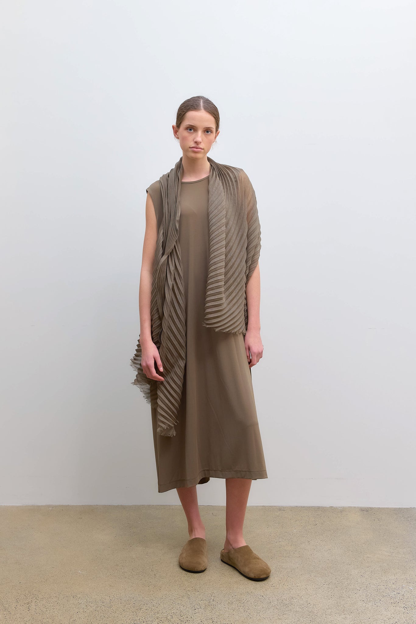Soft Fold Stole Khaki