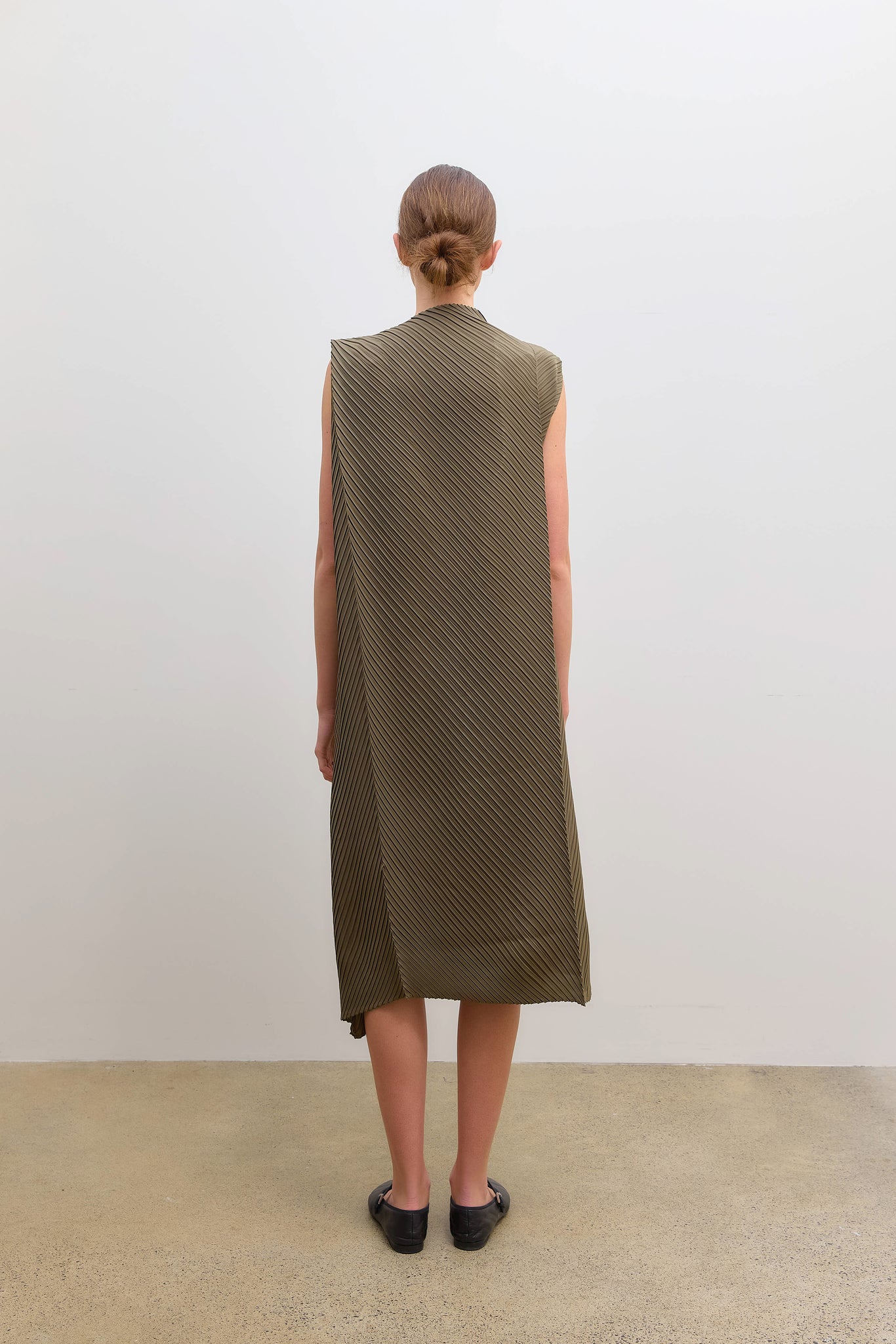 Soft Fold Dress Khaki