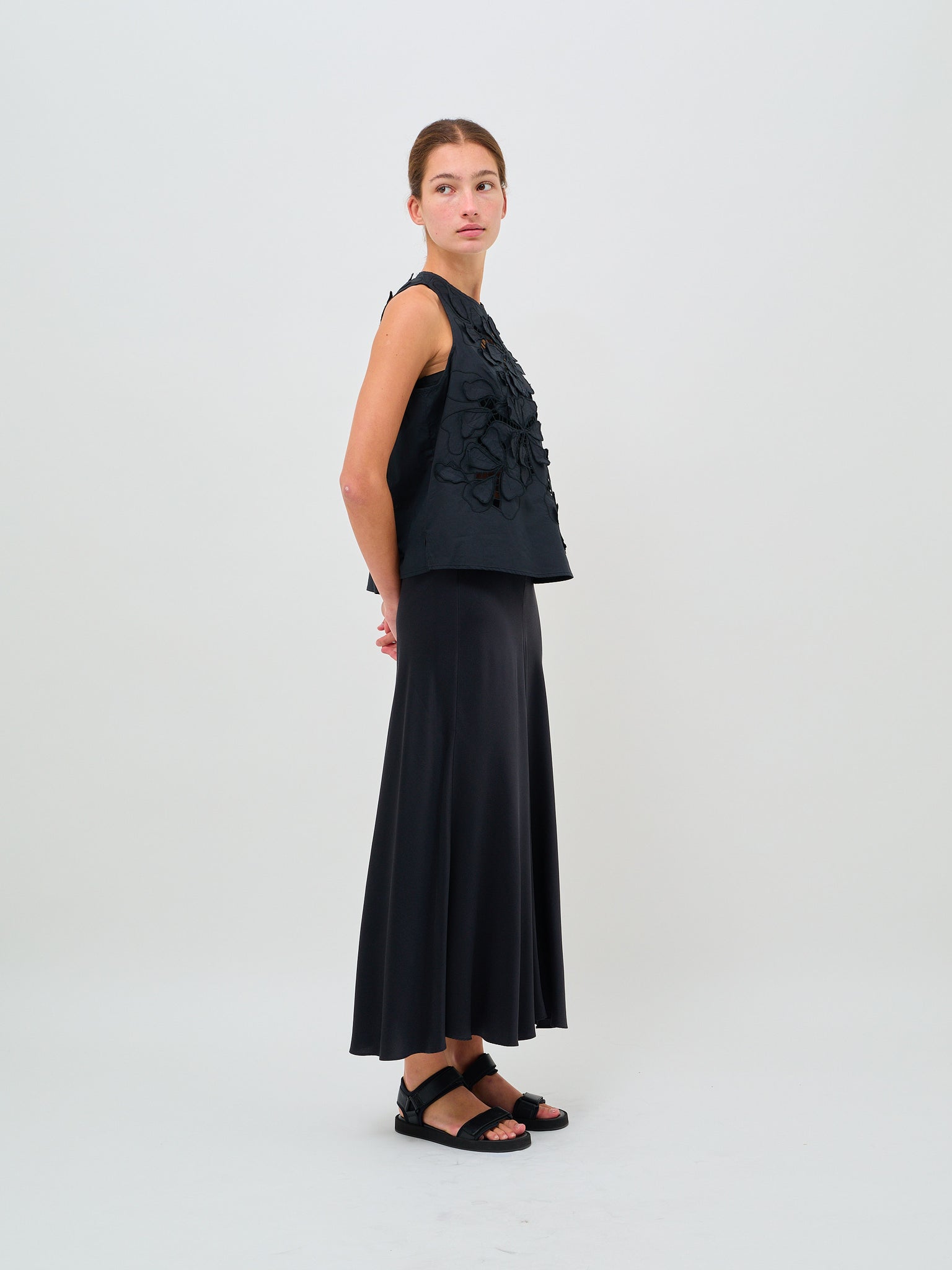 "En fleur" Embroidery Cotton Popline Shirt Black