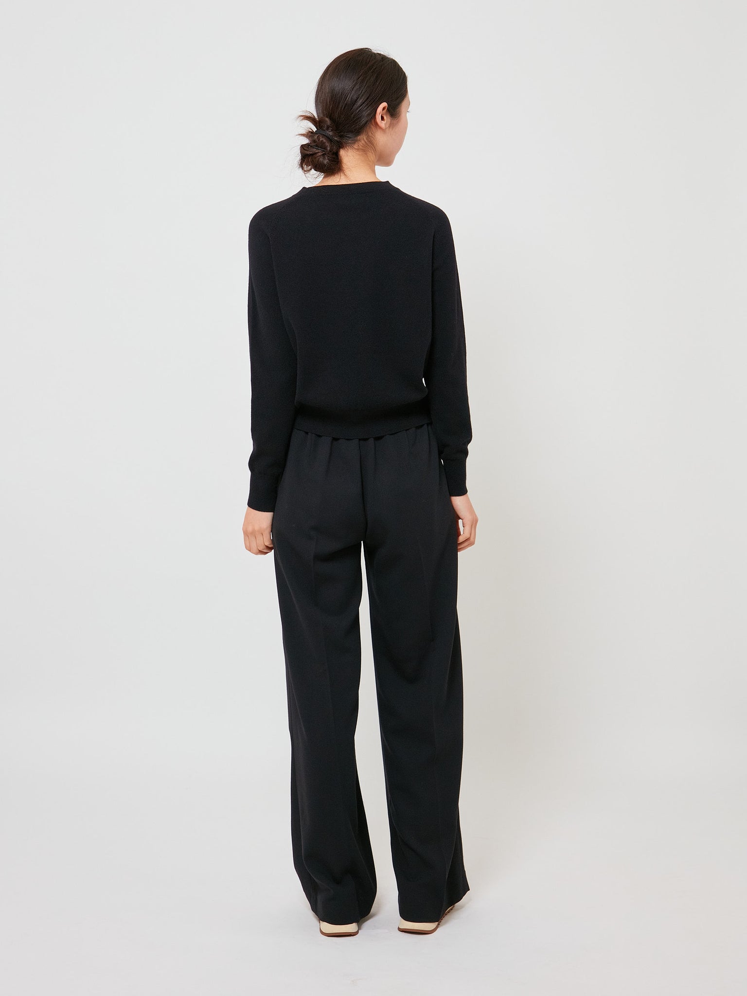 Tichon Cashmere Sweater Black