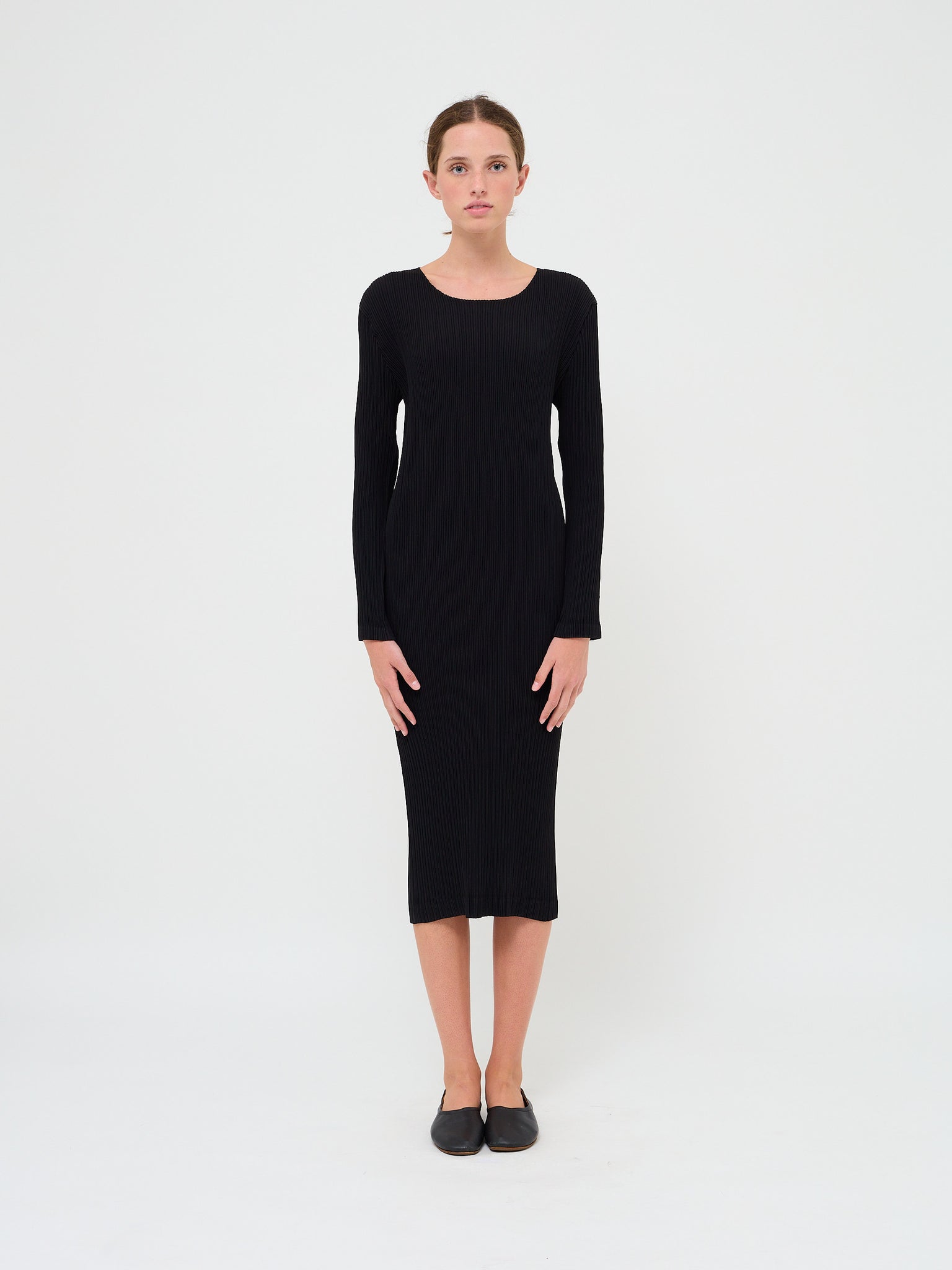 Hatching Pleat Dress Black