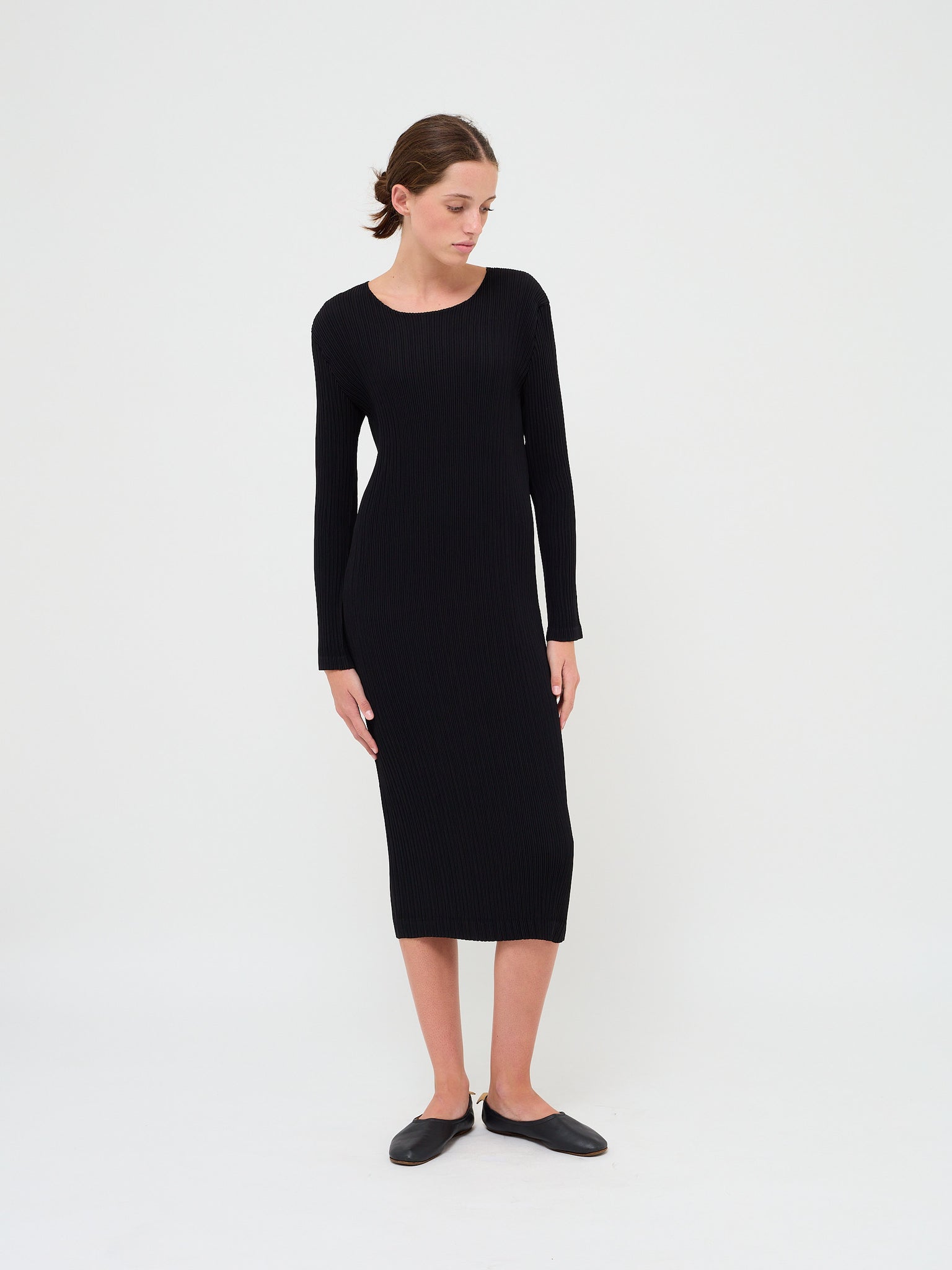 Hatching Pleat Dress Black