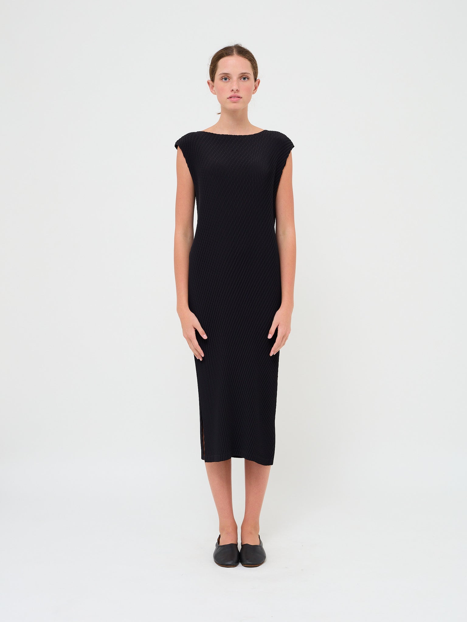 Rhombus Pleat Dress Black