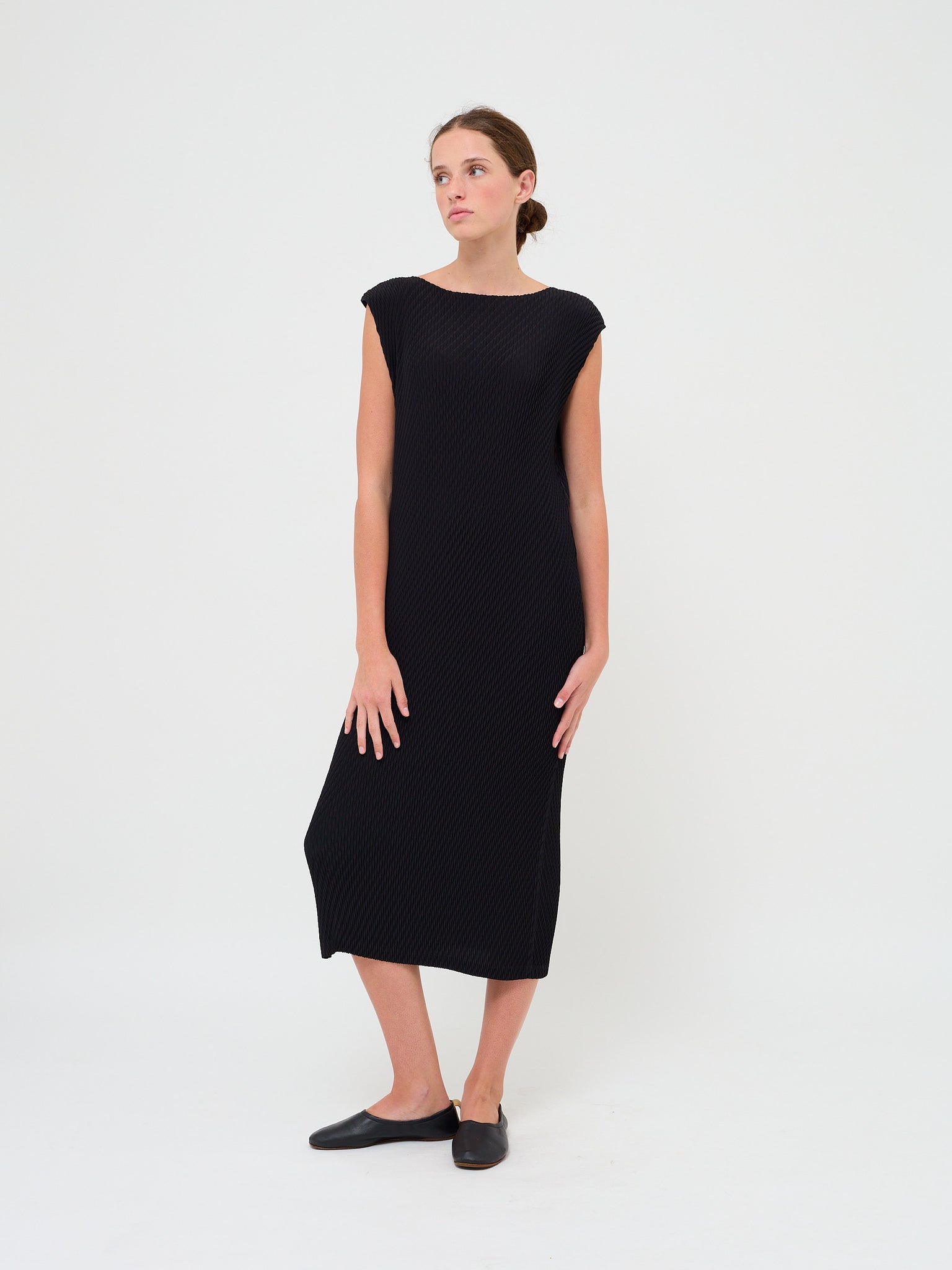 Rhombus Pleat Dress Black