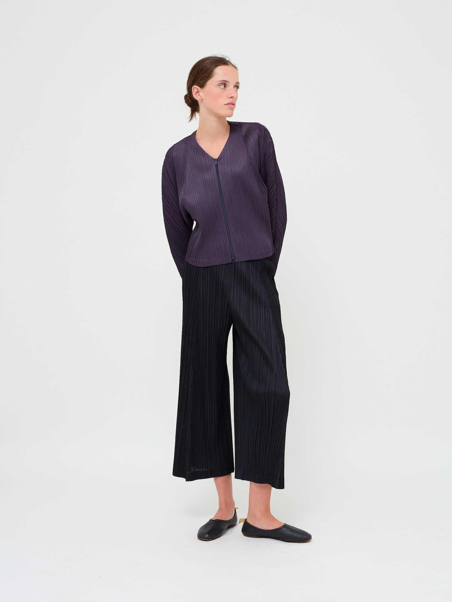 Flared Pleat Pants Black