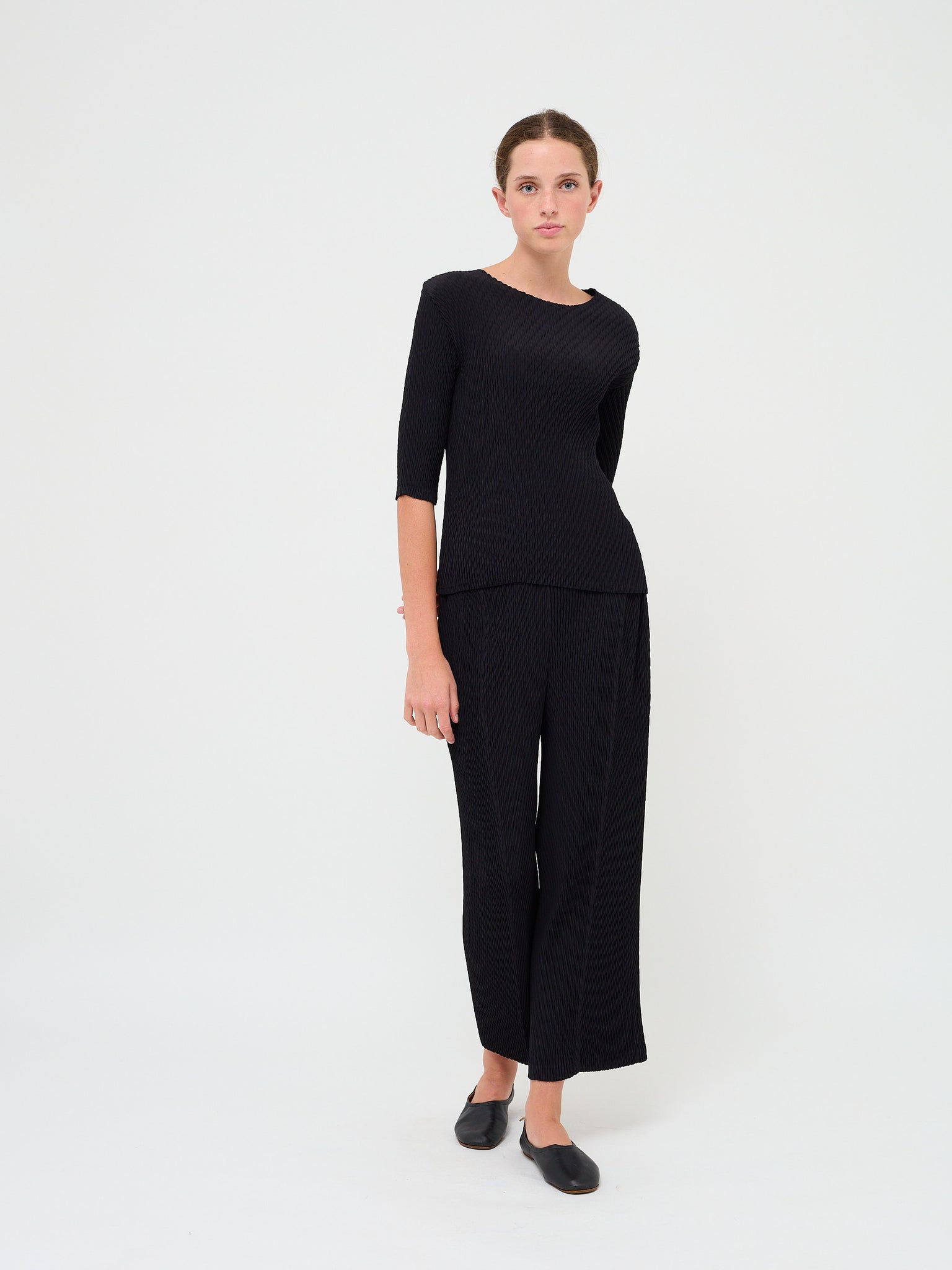 Rhombus Pleat Pants Black