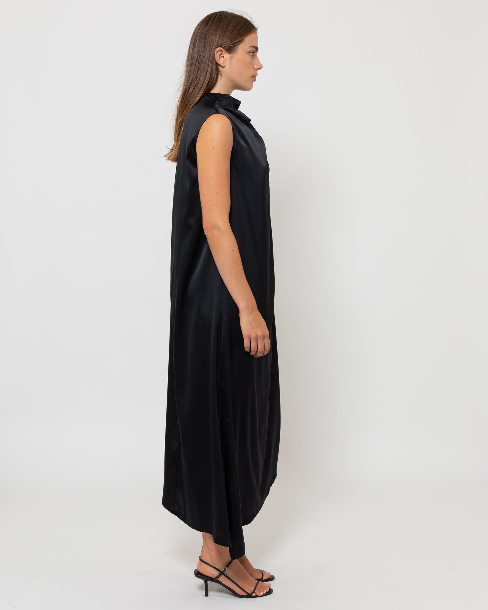 Dinari Sleeveless Silk Dress Black