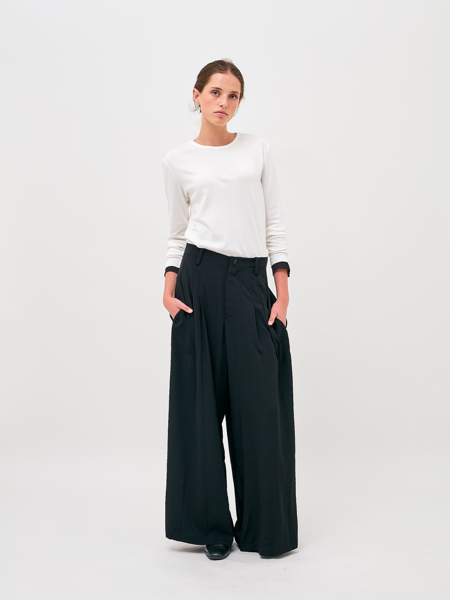 Tucked Wide Pants Black