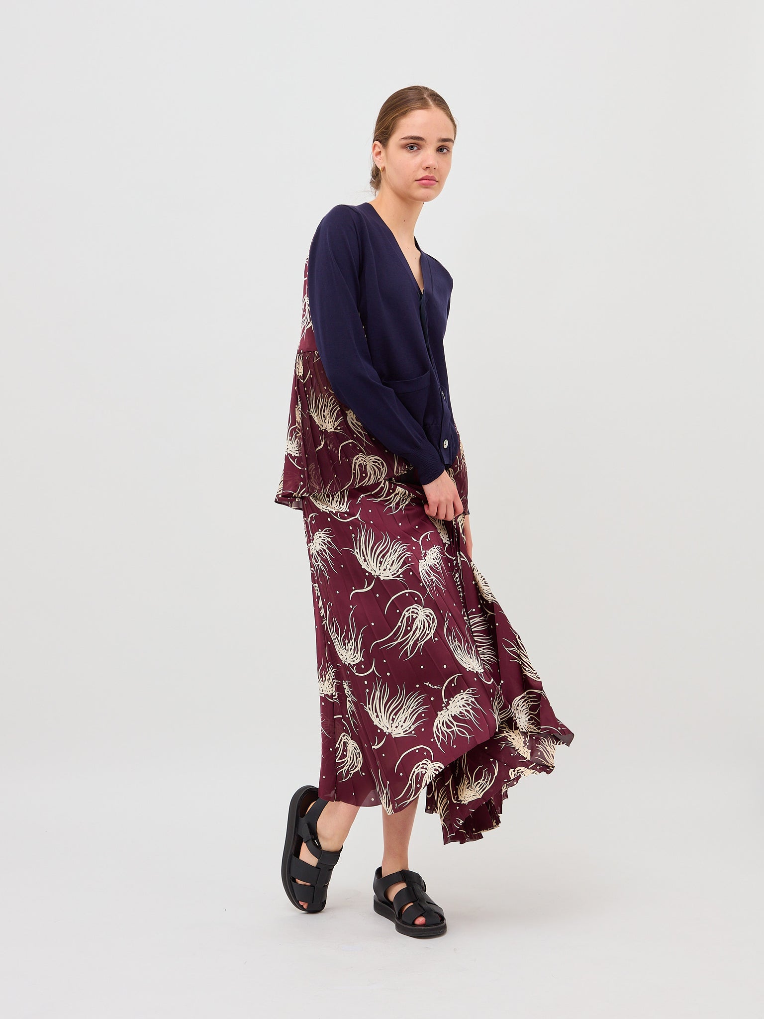 Dot Flower Print Cardigan Bordeaux and Navy