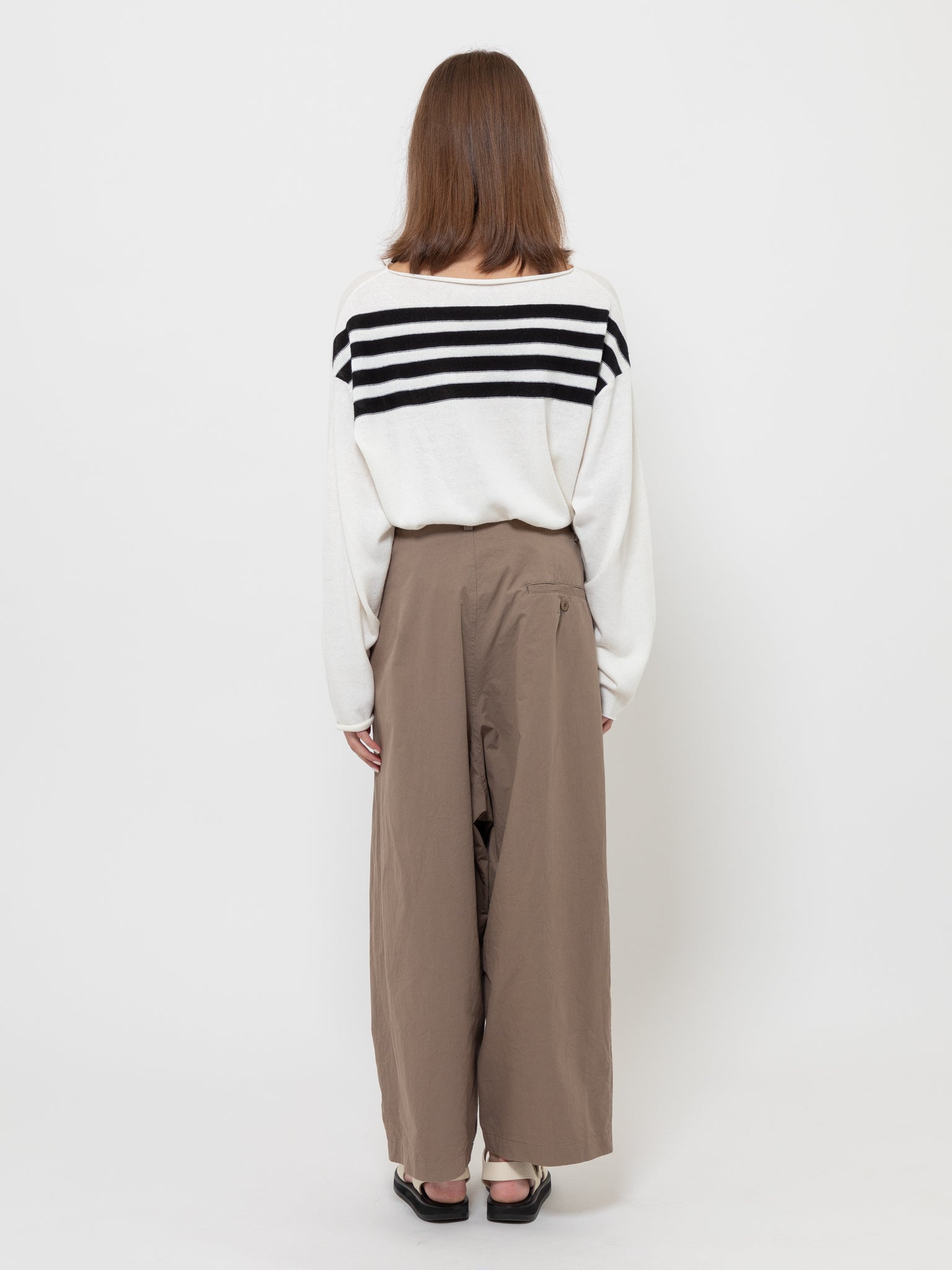 Tuck Gathered Pants Cotton Beige