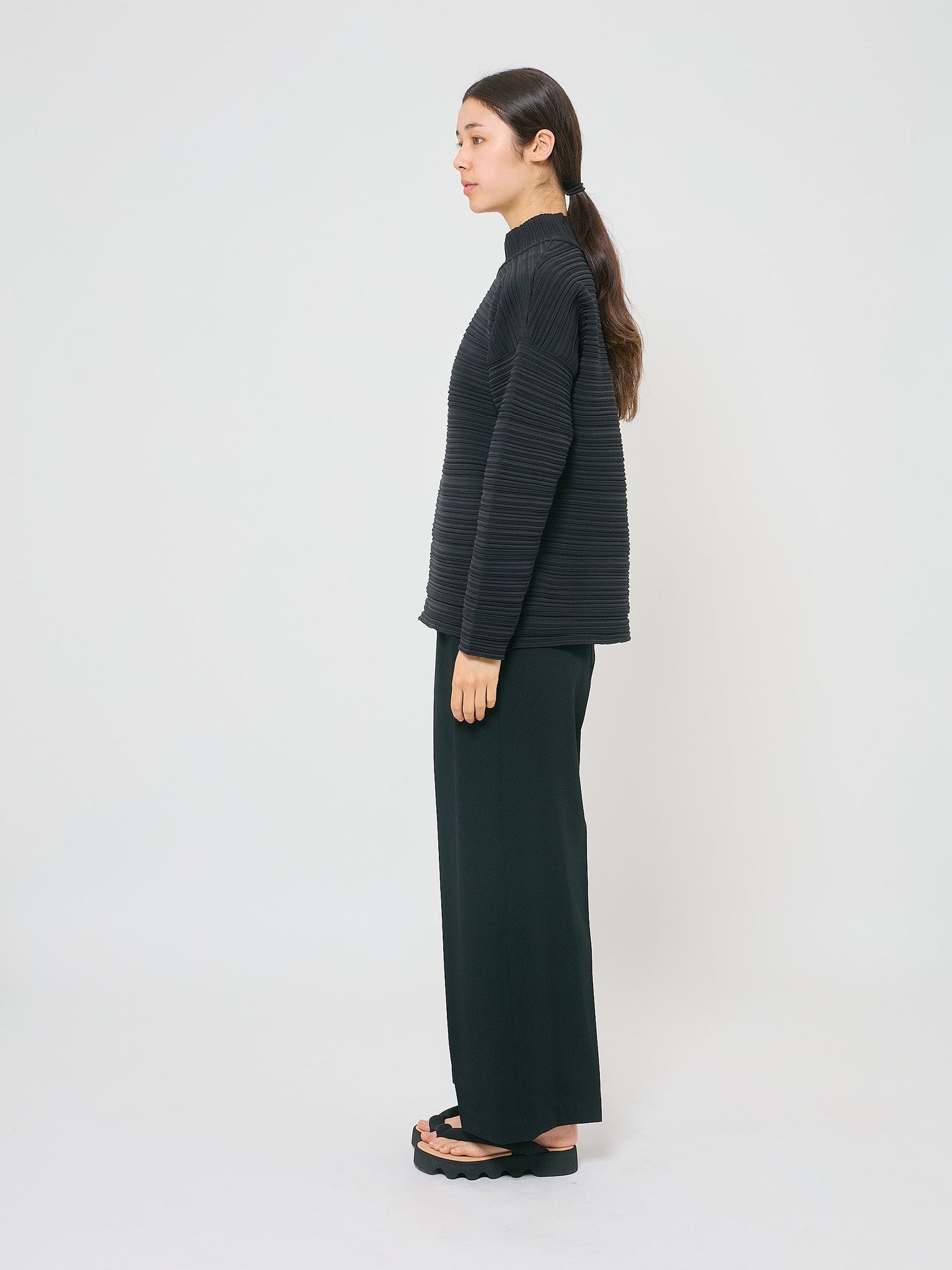 Crepe Knit Top Black