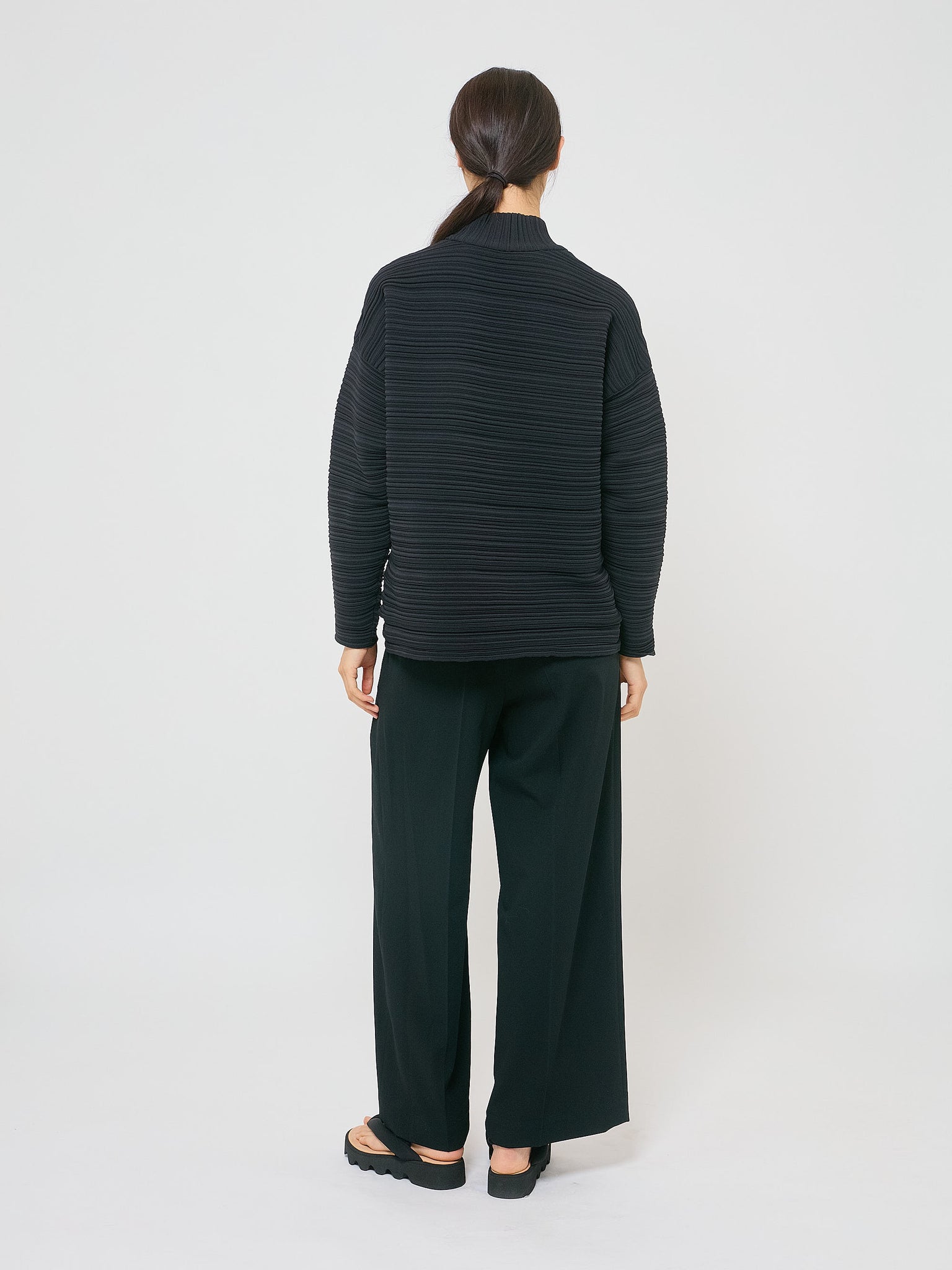 Crepe Knit Top Black