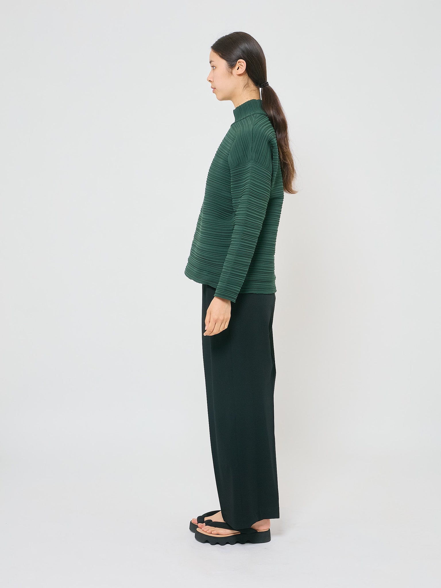 Crepe Knit Top Green