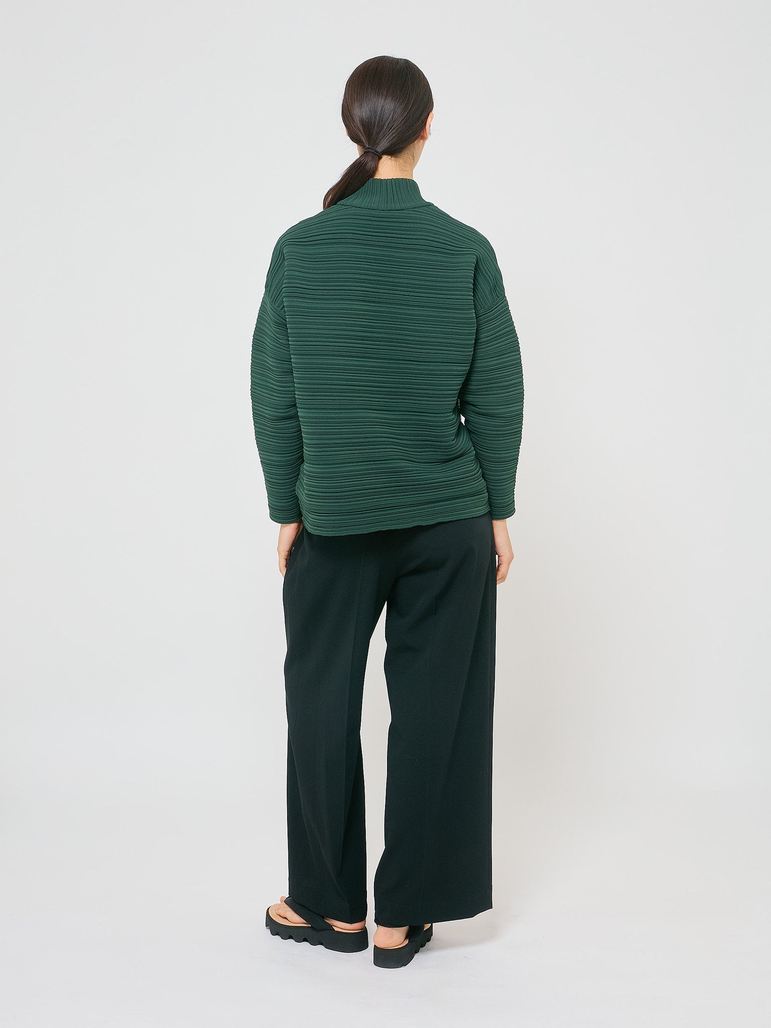 Crepe Knit Top Green