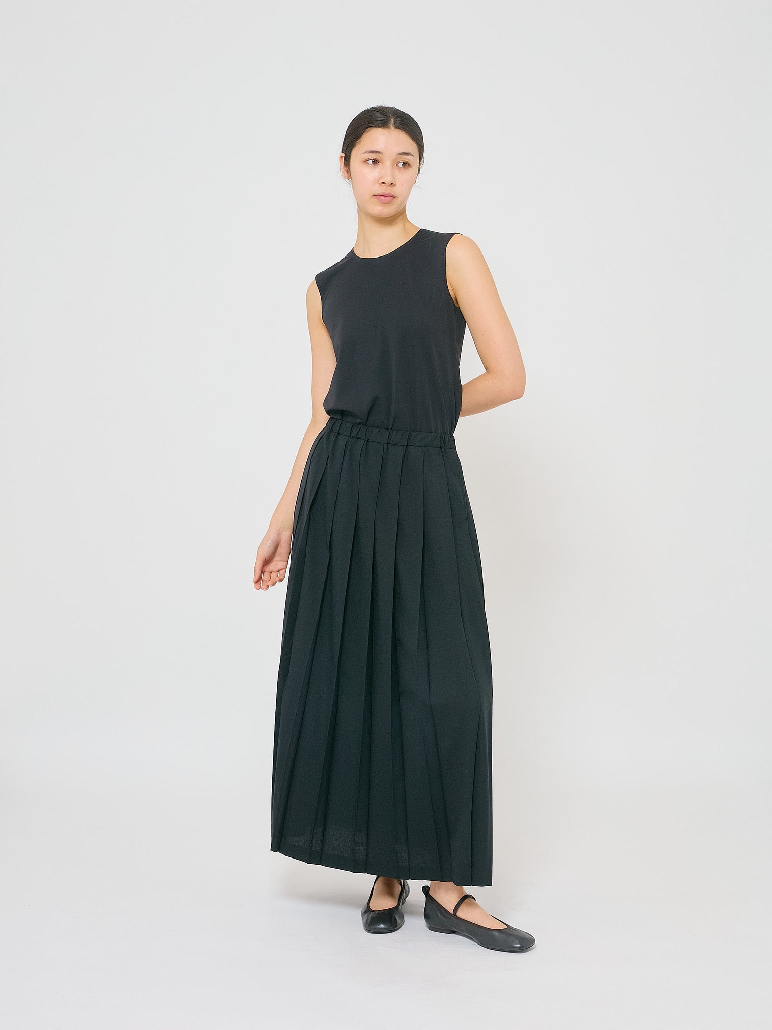 Maxi Wool Pleated Skirt Black