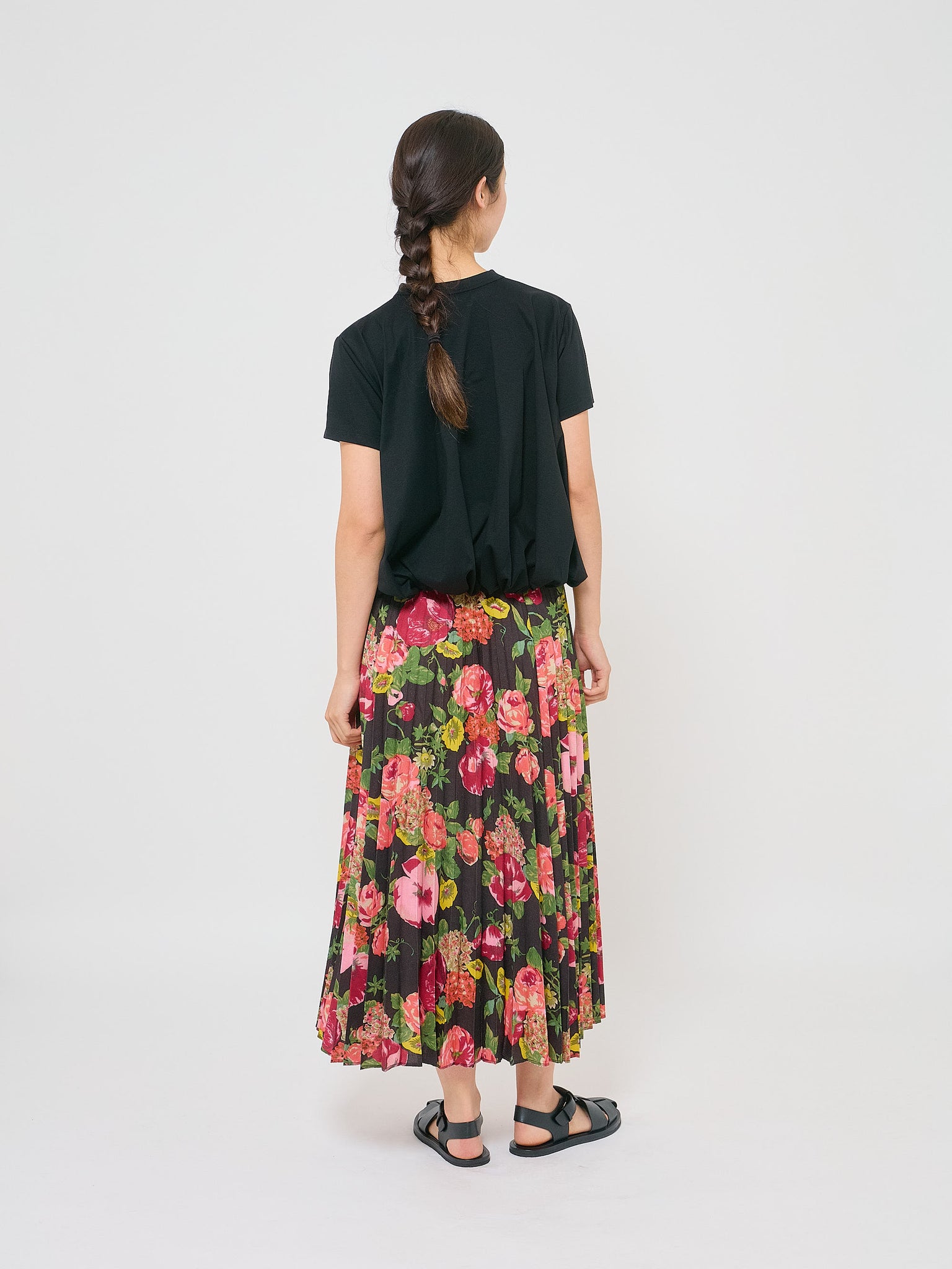 Floral Pleat Skirt Black