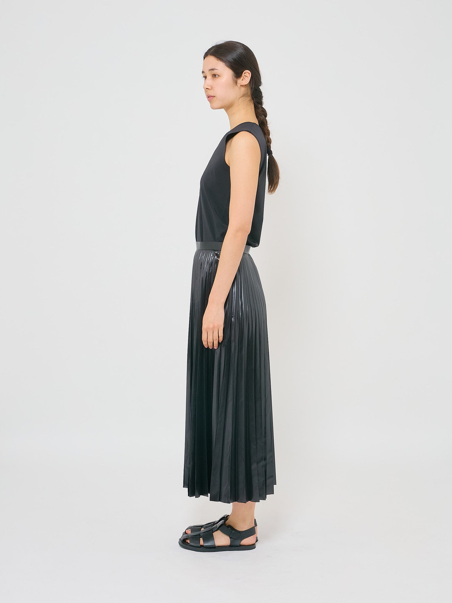 Pleat Skirt Black