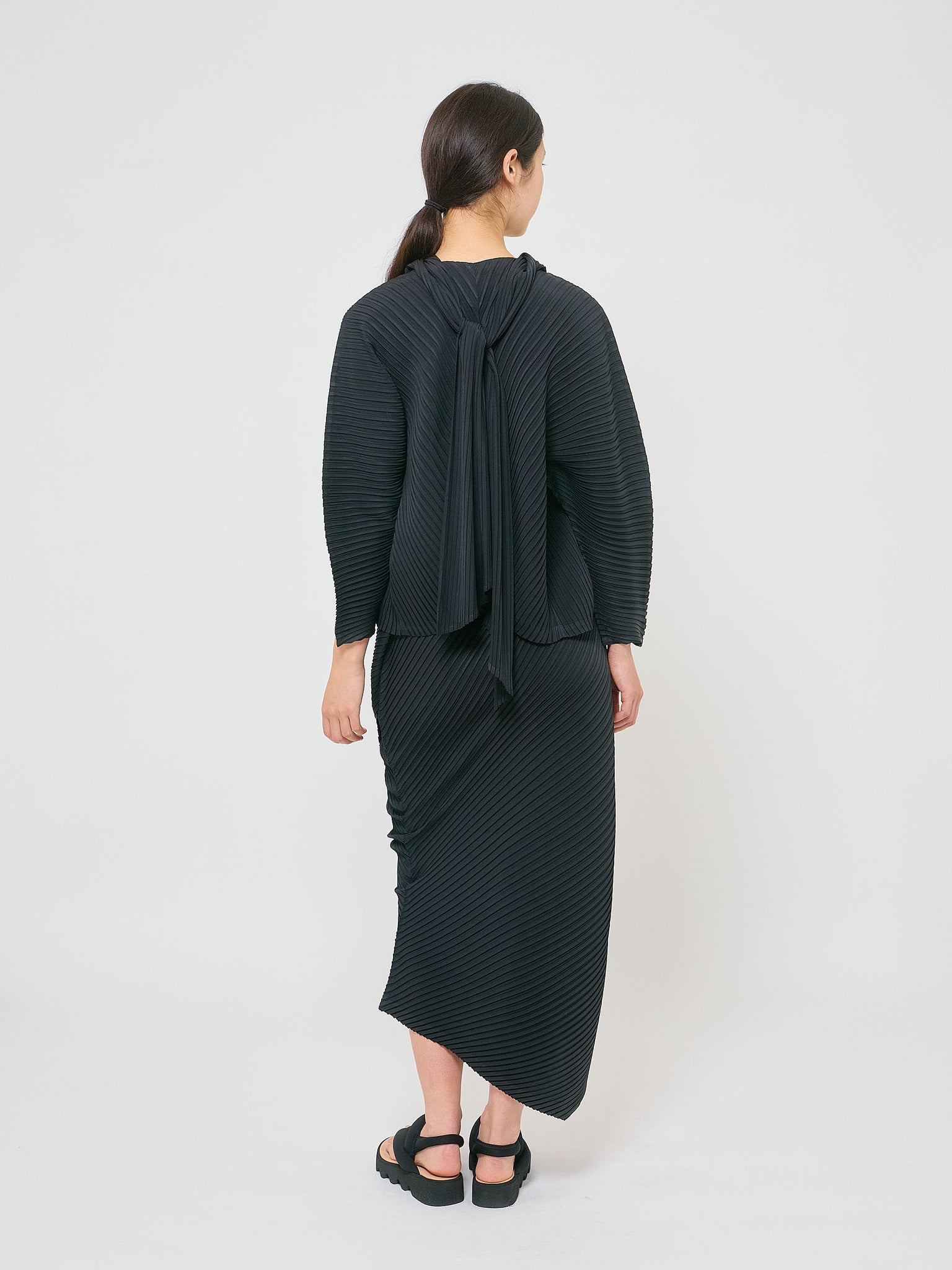 Cardigan Vigor Pleats Black