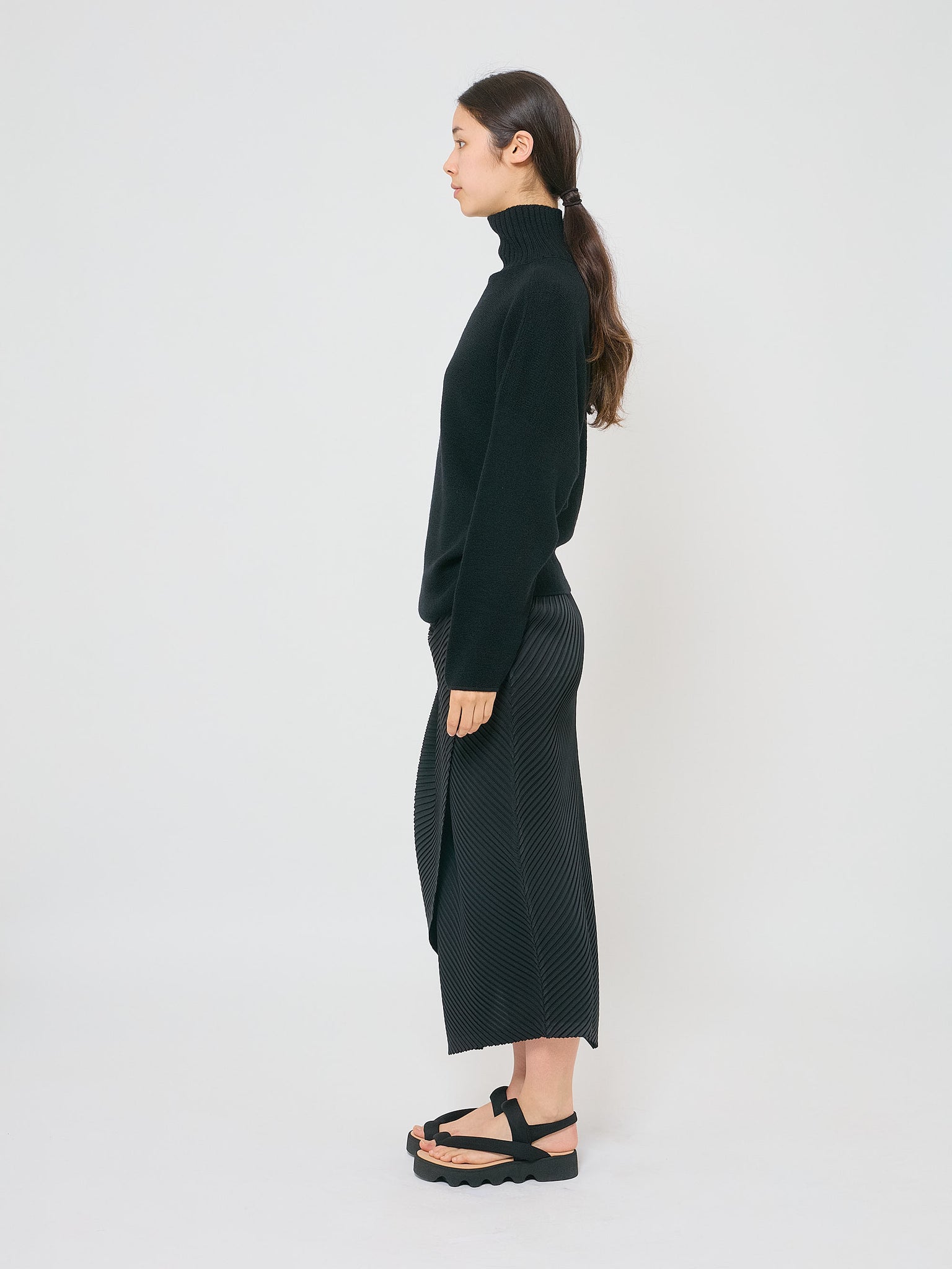 Stretch Wool Pullover Knit  Black