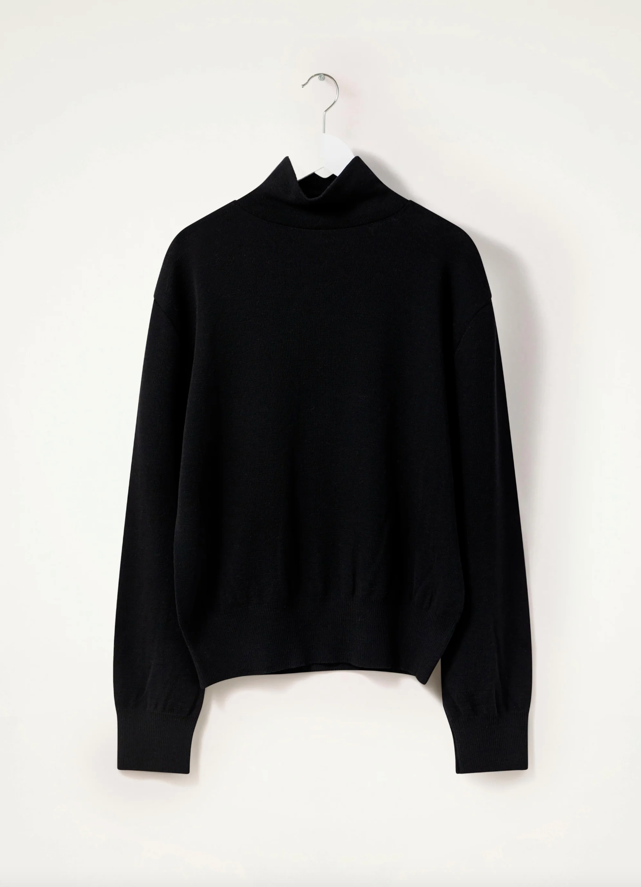 Seamless Turtleneck Sweater Black