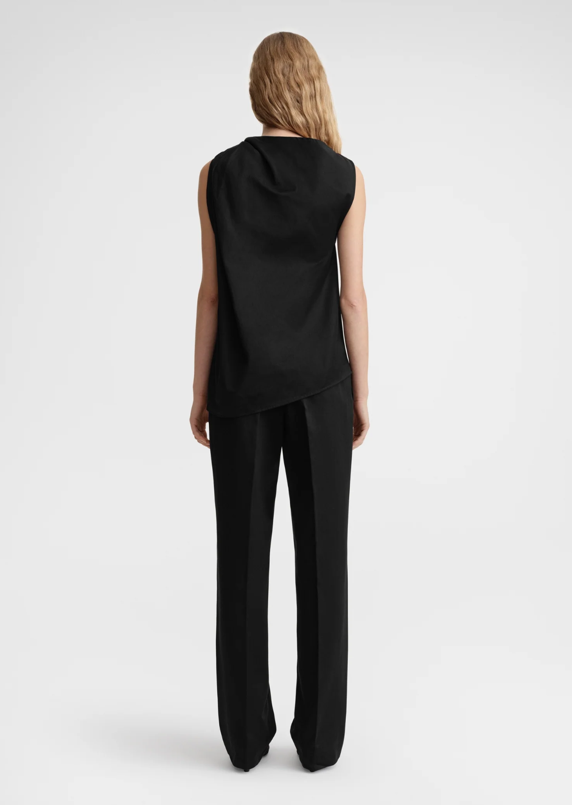 Shoulder Twist Top Black