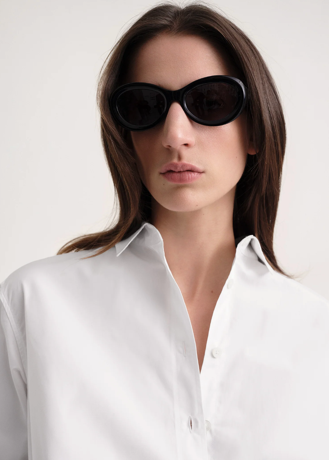 The Ovals Sunglasses Black