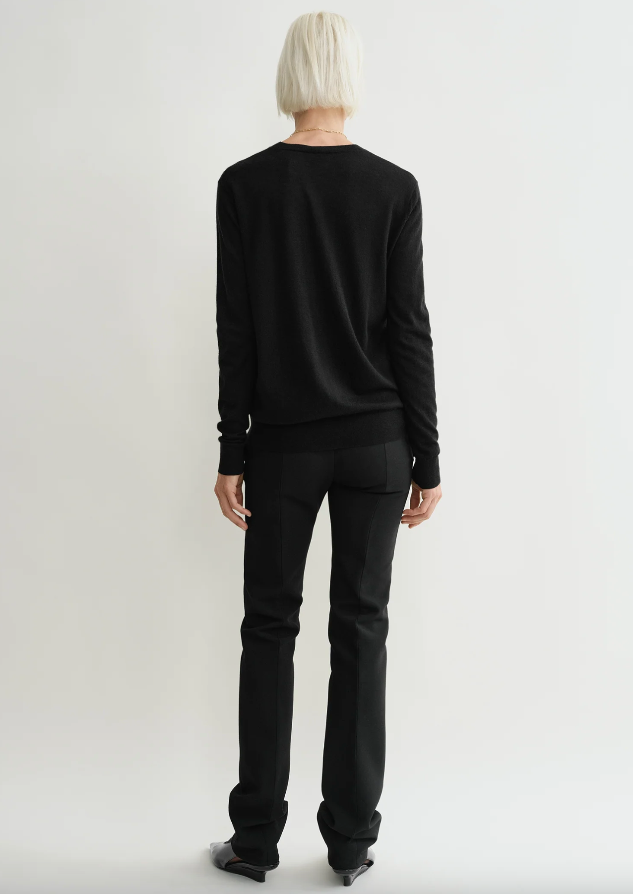 Fine Crew Neck Knit Black Wool Silk