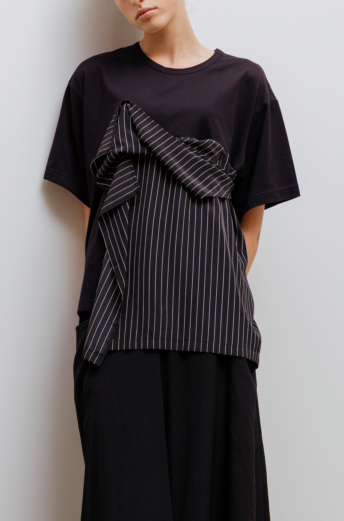 Half Sleeve T-shirt Black Stripe