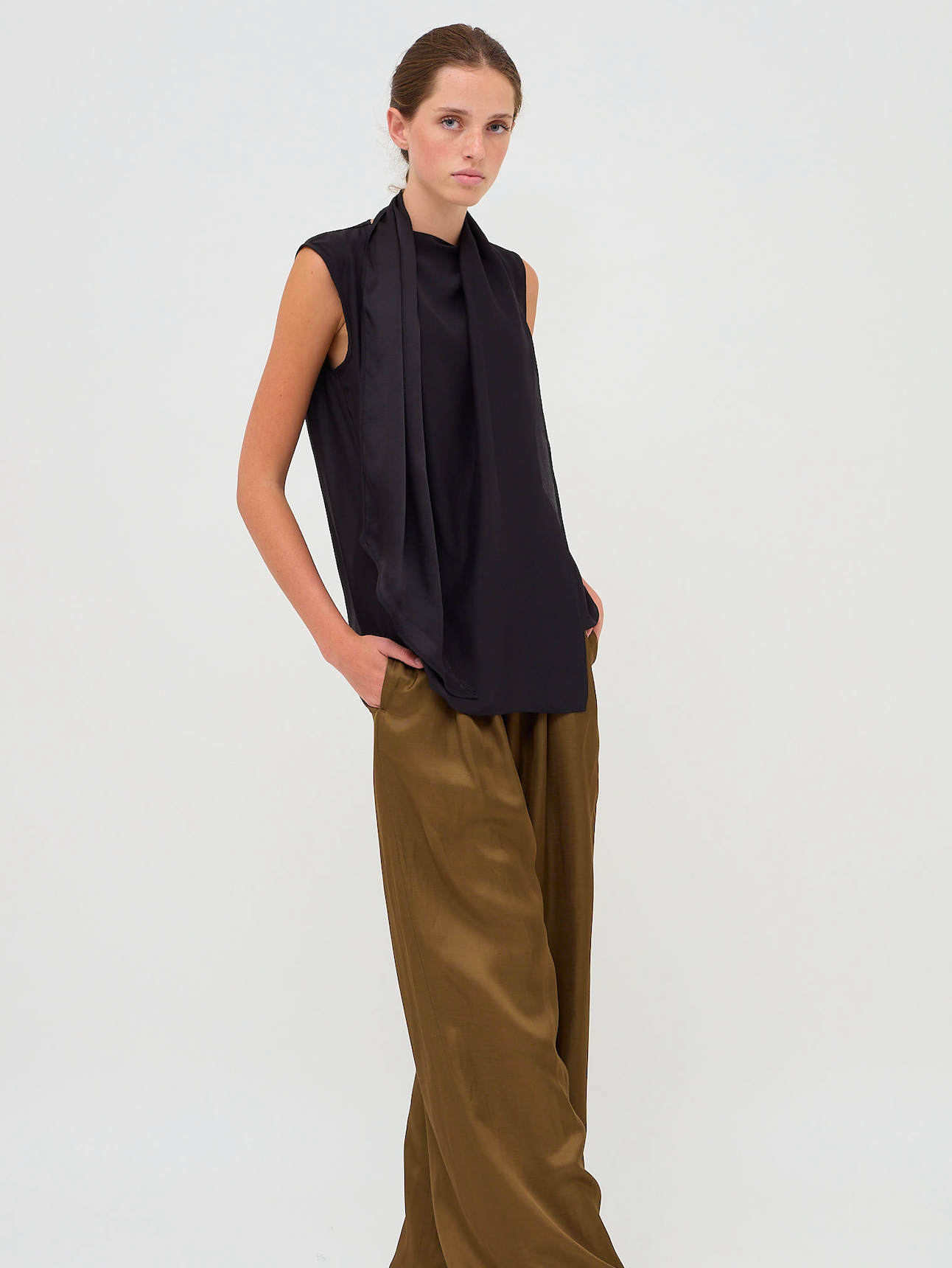 Toru Sleeveless Top Black Silk